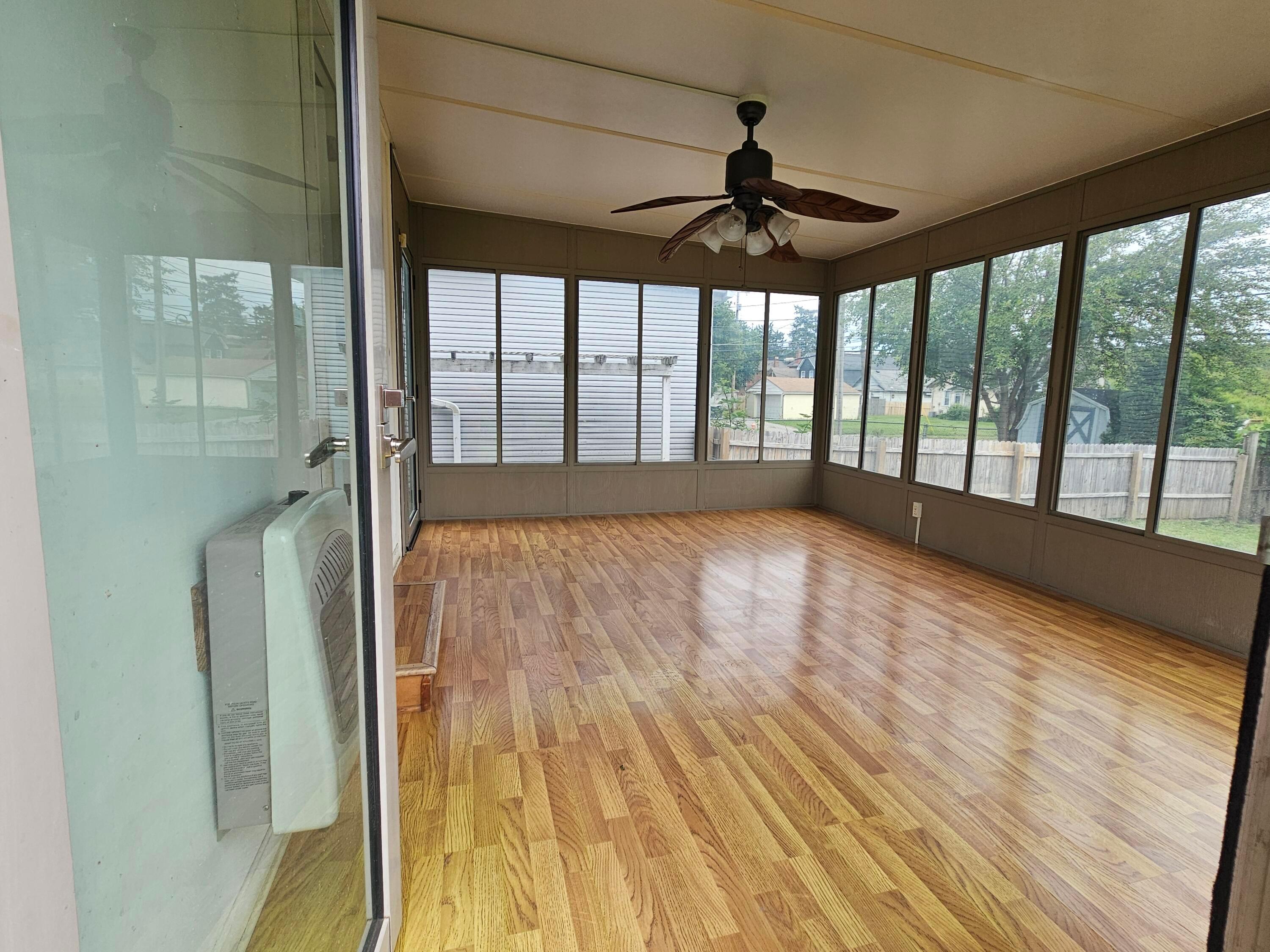 795 Campbell Avenue Property Photo 14
