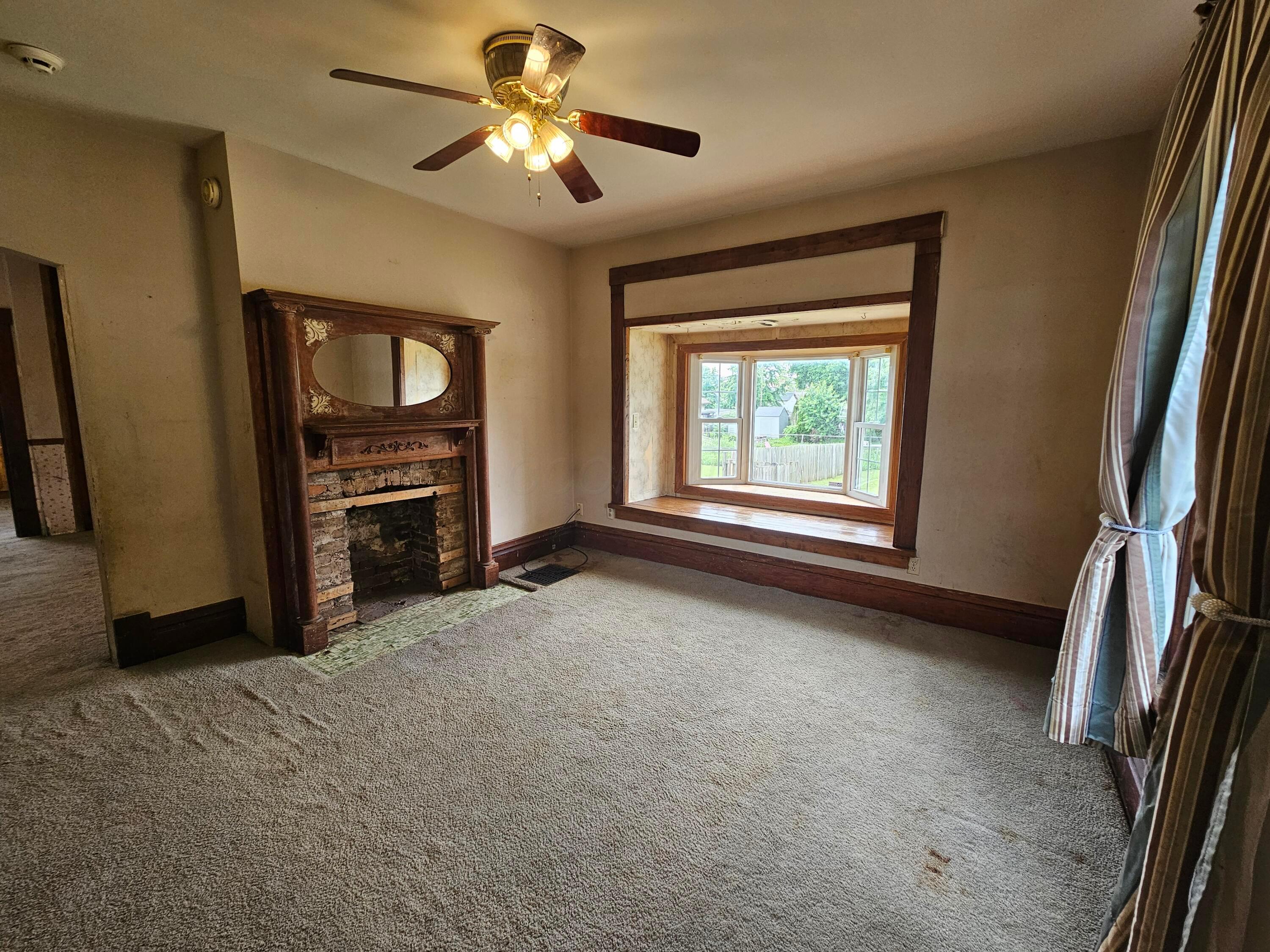 795 Campbell Avenue Property Photo 35