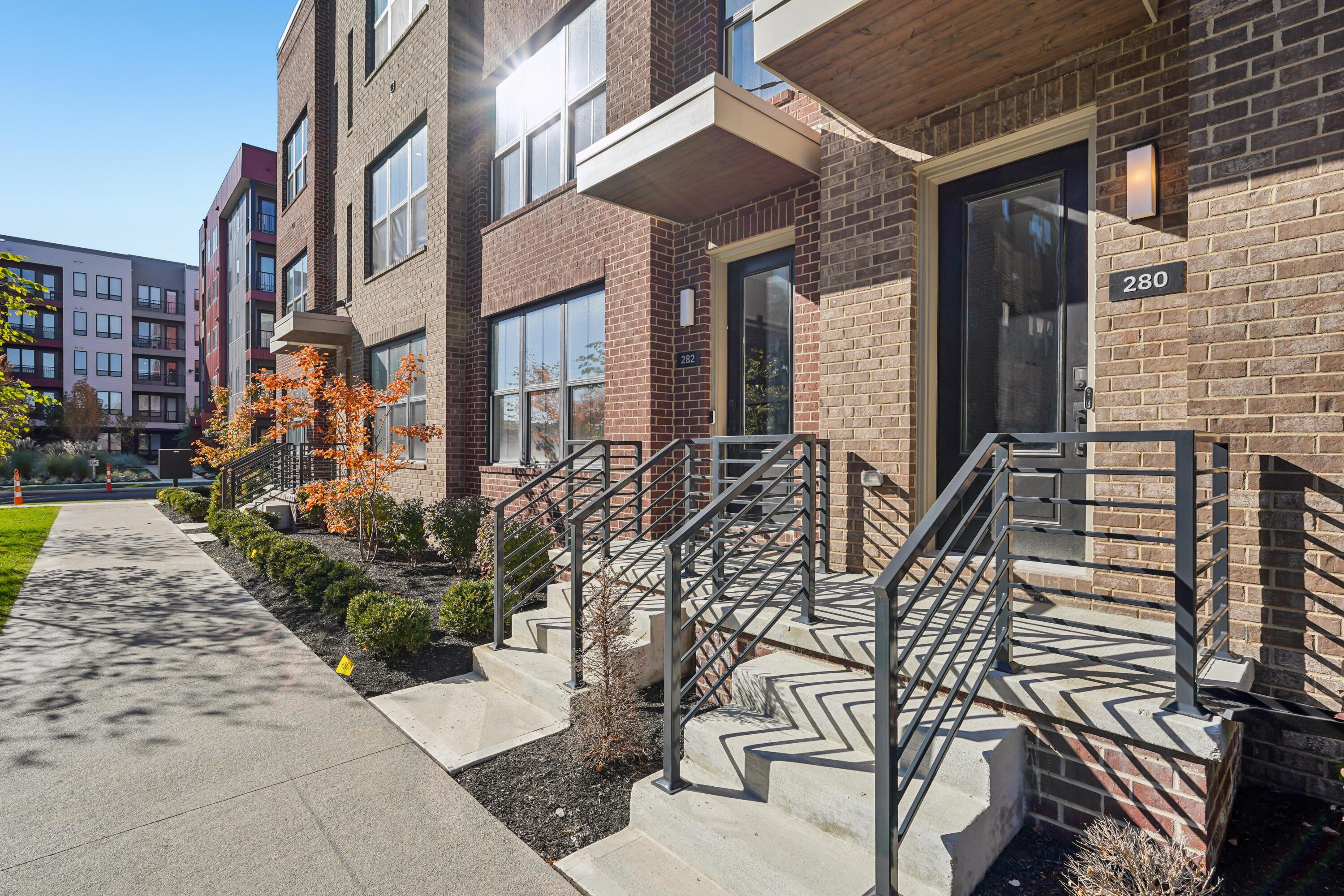 280 Dickenson Street Property Photo 3
