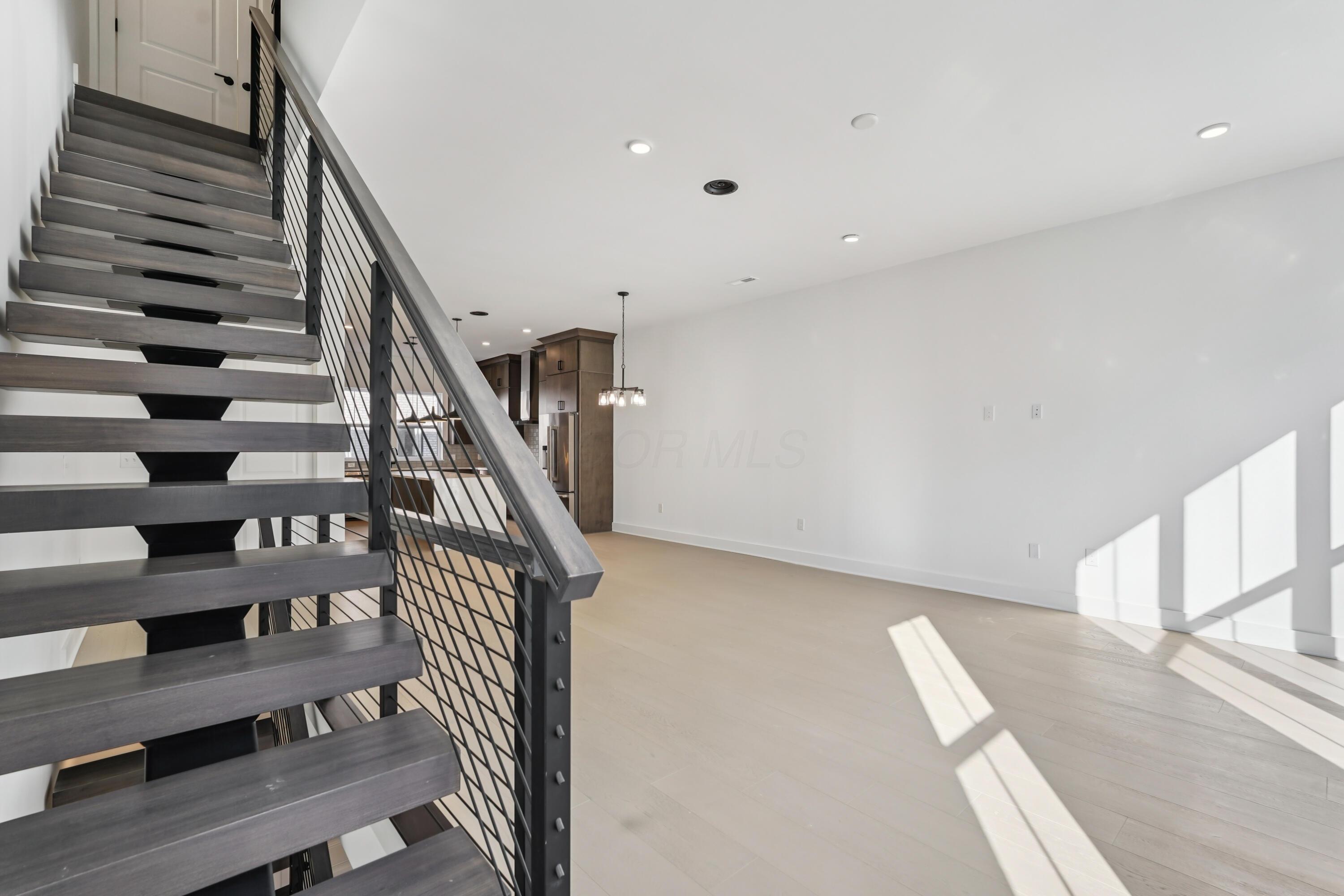 280 Dickenson Street Property Photo 19