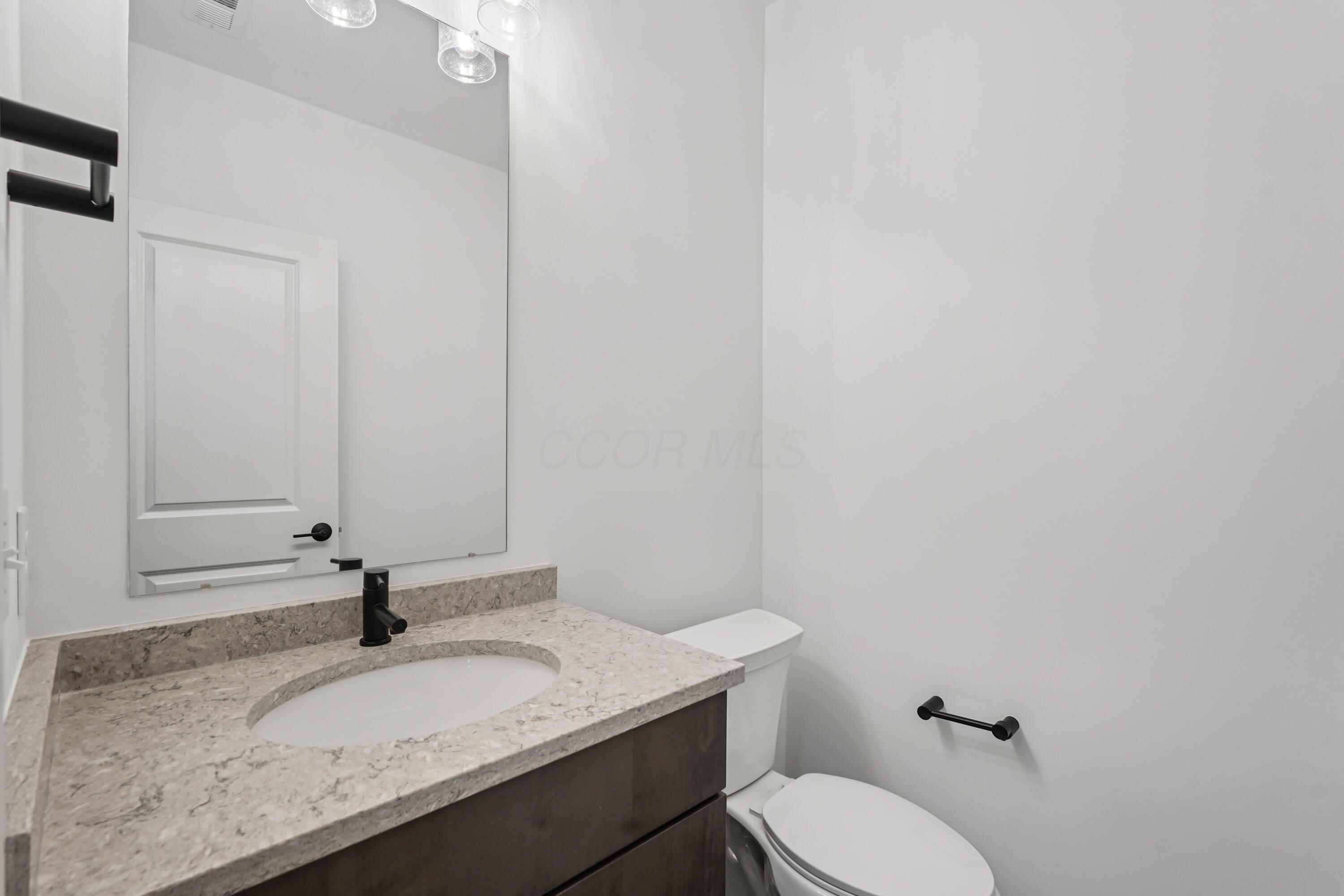 280 Dickenson Street Property Photo 43