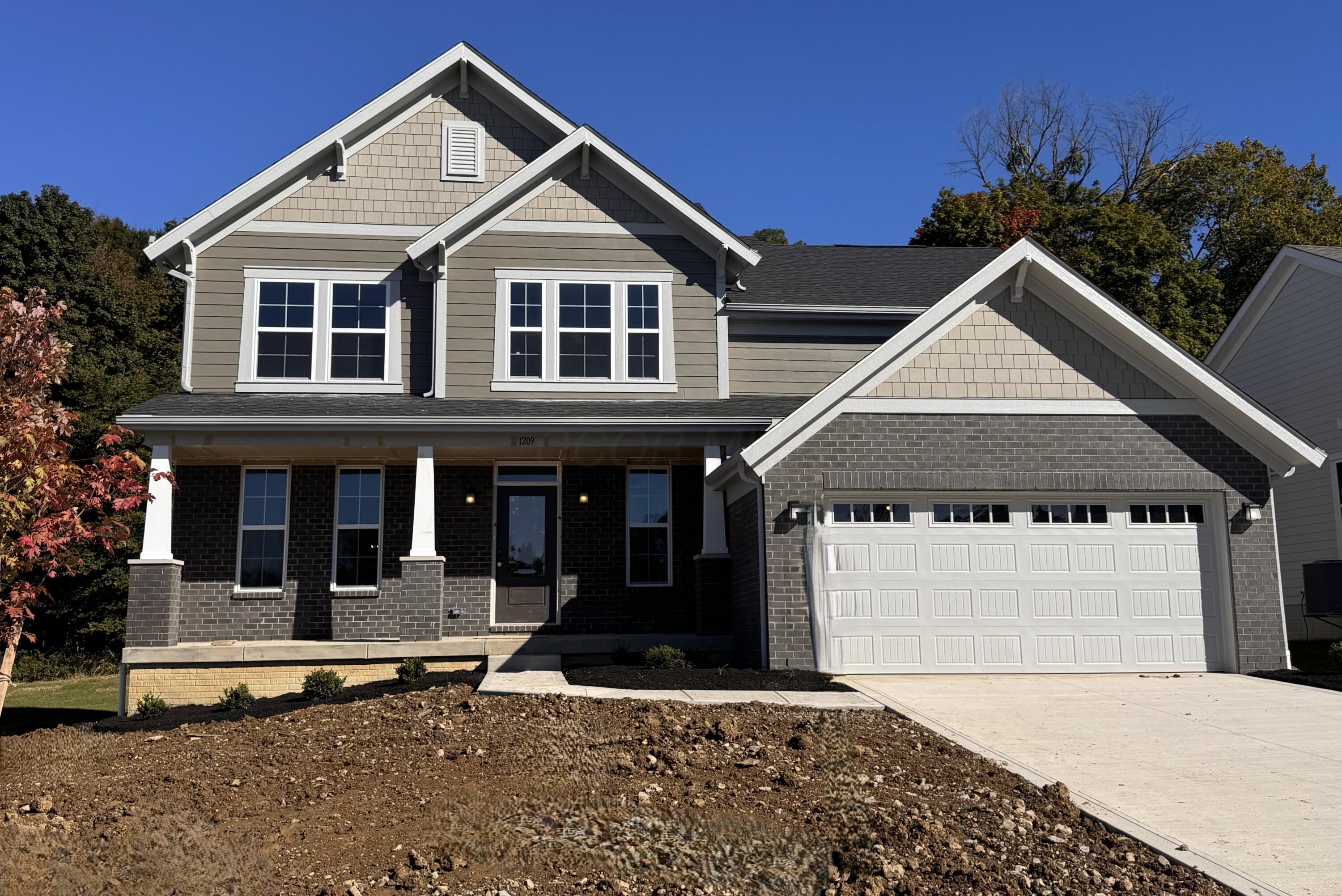 1209 Skipton Loop Property Photo 1