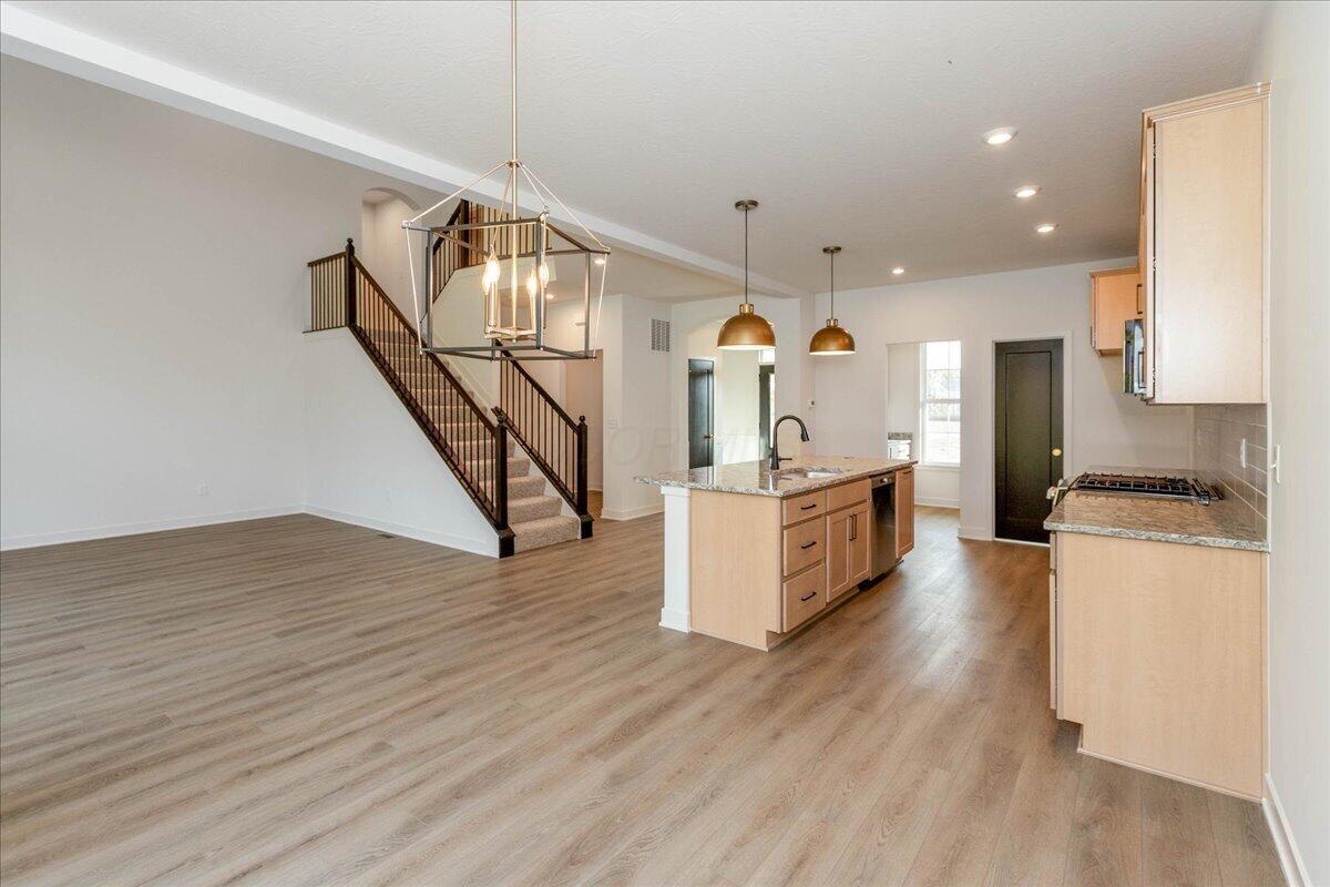 1209 Skipton Loop Property Photo 11