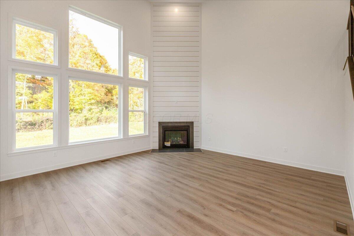 1209 Skipton Loop Property Photo 12