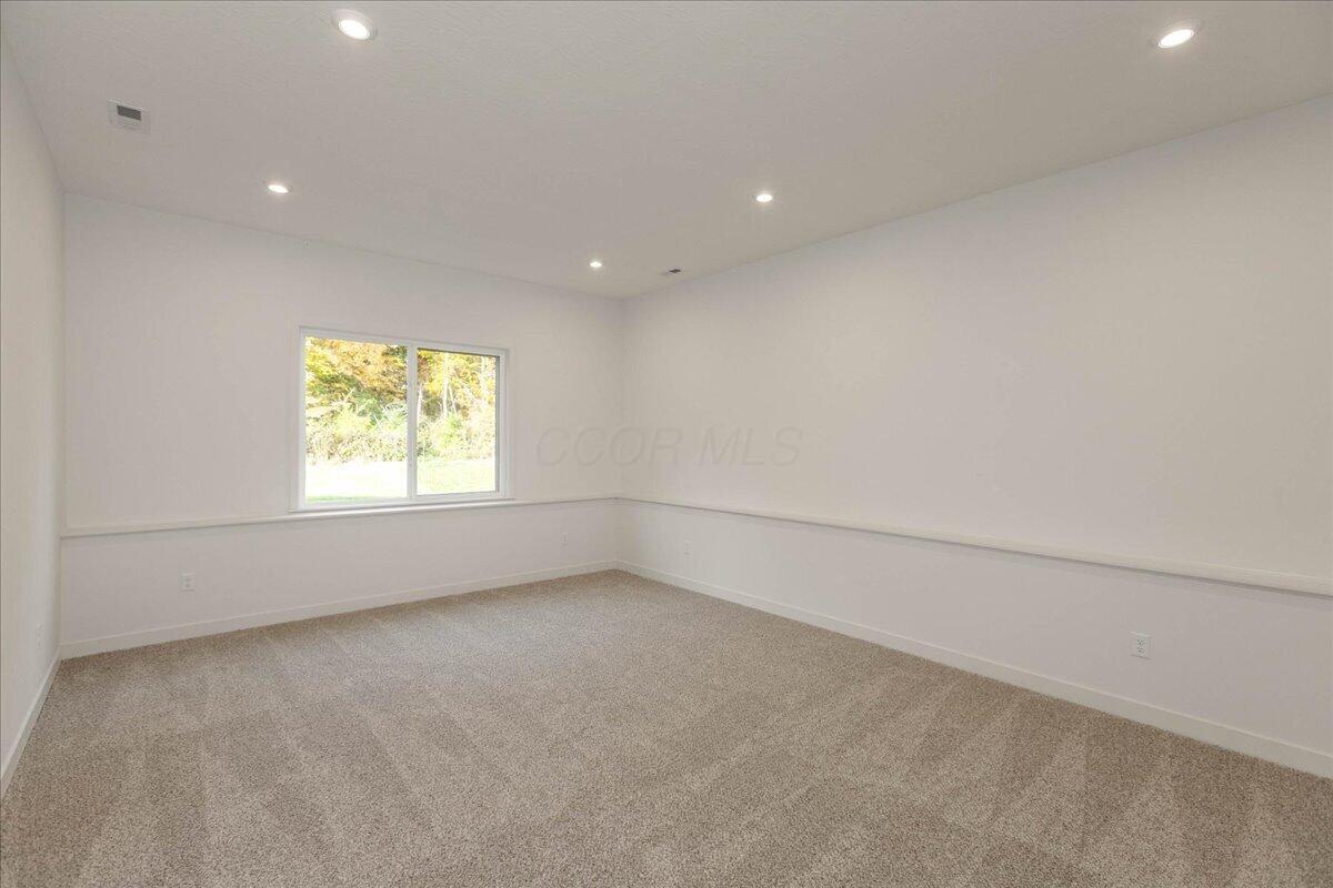 1209 Skipton Loop Property Photo 18