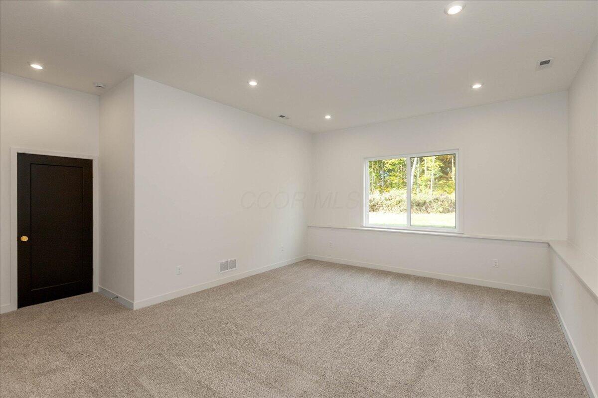 1209 Skipton Loop Property Photo 19