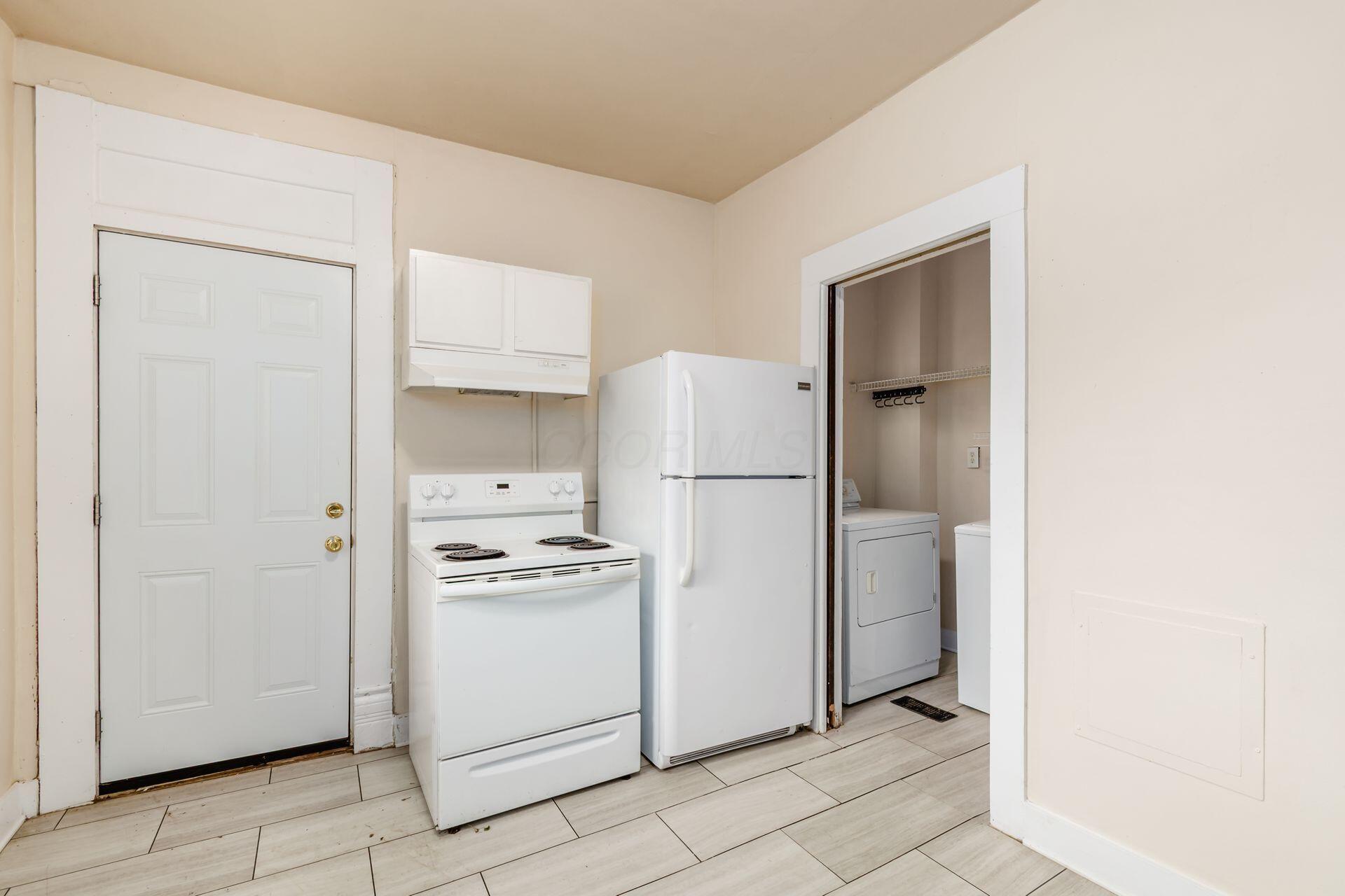 72-74 E 6th Avenue Property Photo 15