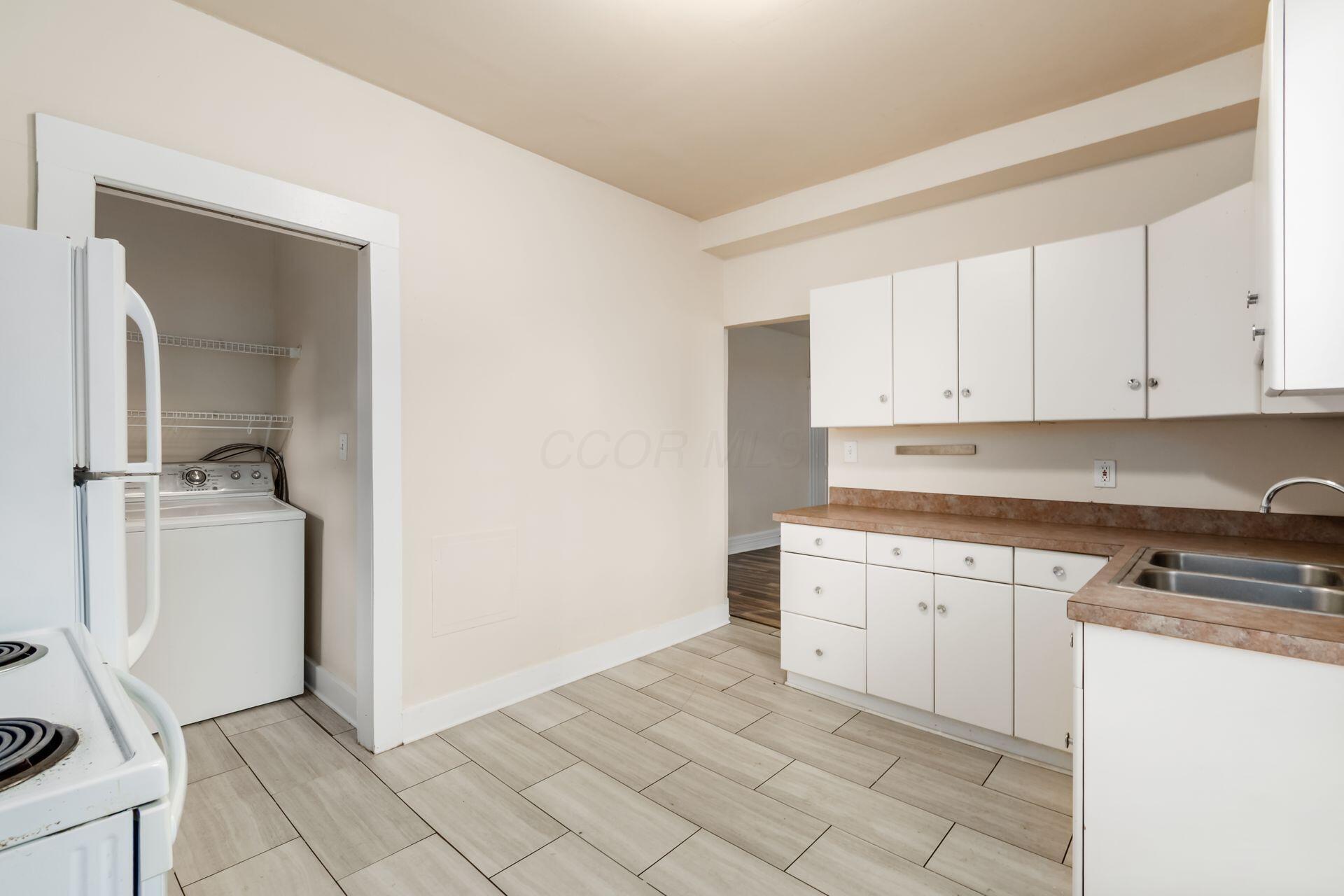 72-74 E 6th Avenue Property Photo 16