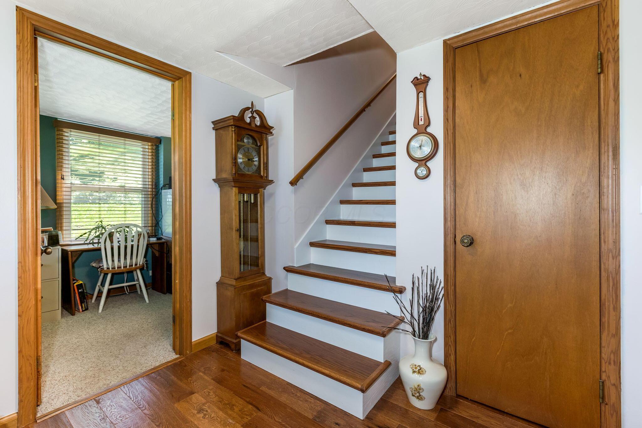 7929 State Route 664 N Property Photo 25
