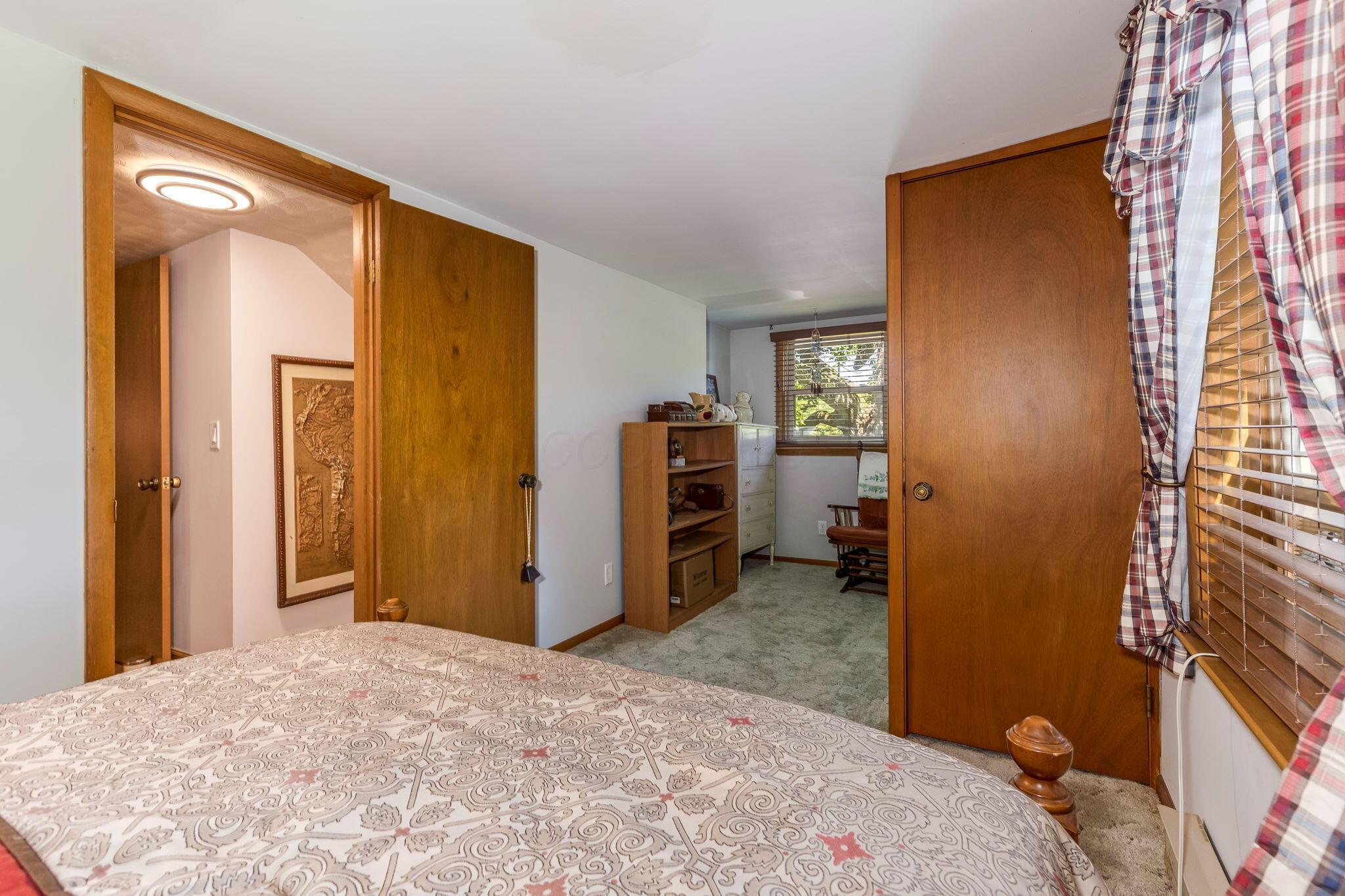 7929 State Route 664 N Property Photo 52