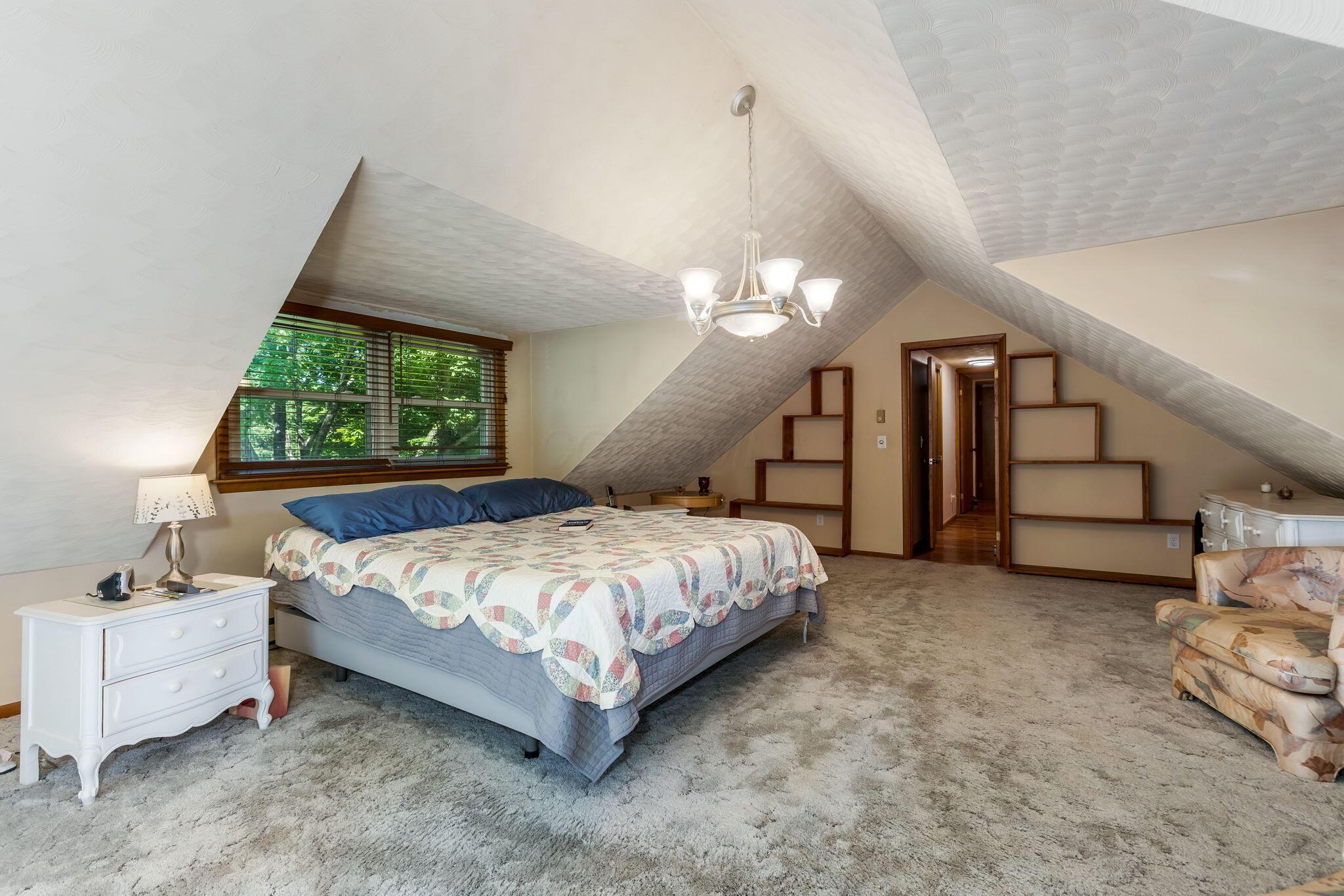 7929 State Route 664 N Property Photo 58