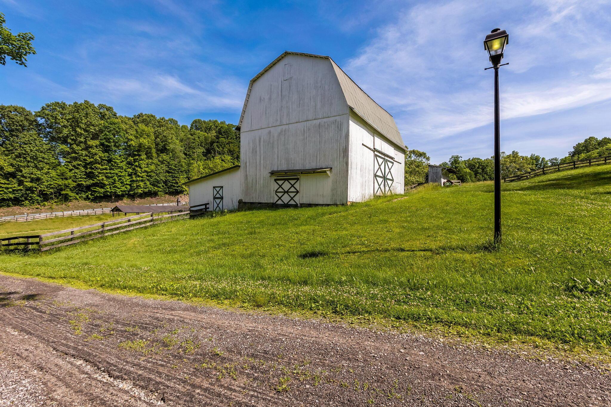7929 State Route 664 N Property Photo 63
