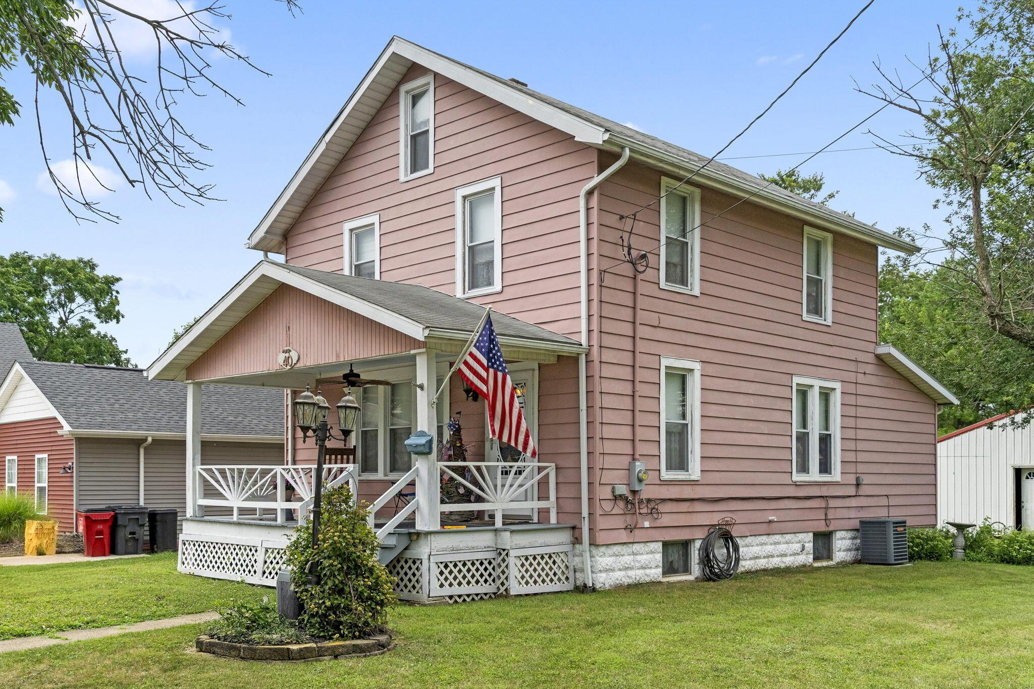 40 Walnut Street Property Photo 2