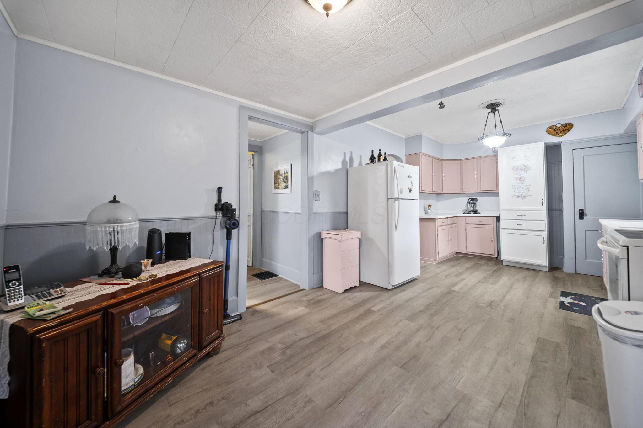 40 Walnut Street Property Photo 18