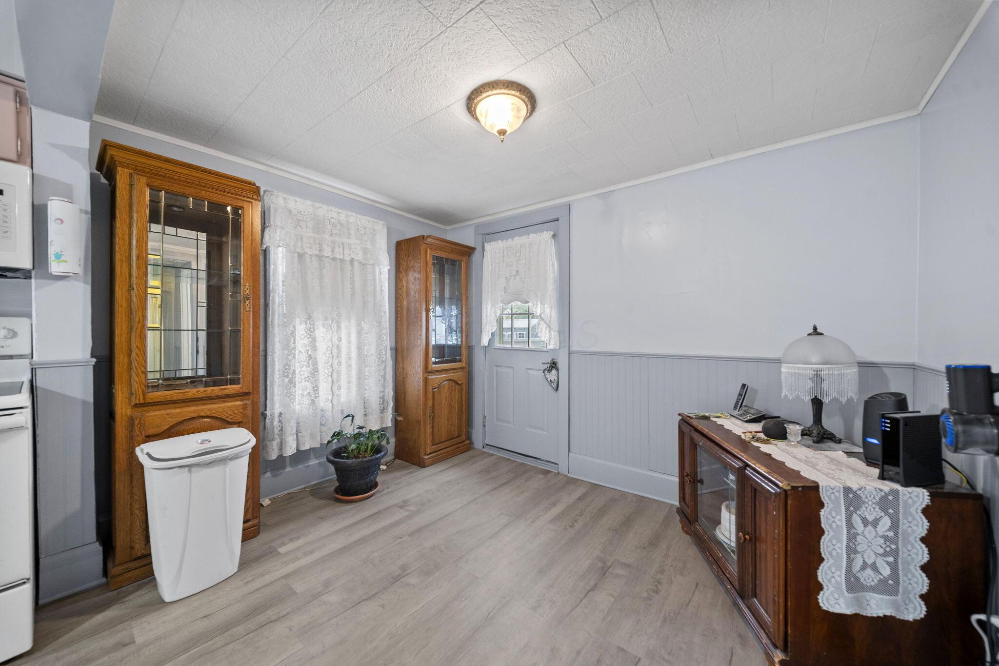 40 Walnut Street Property Photo 20