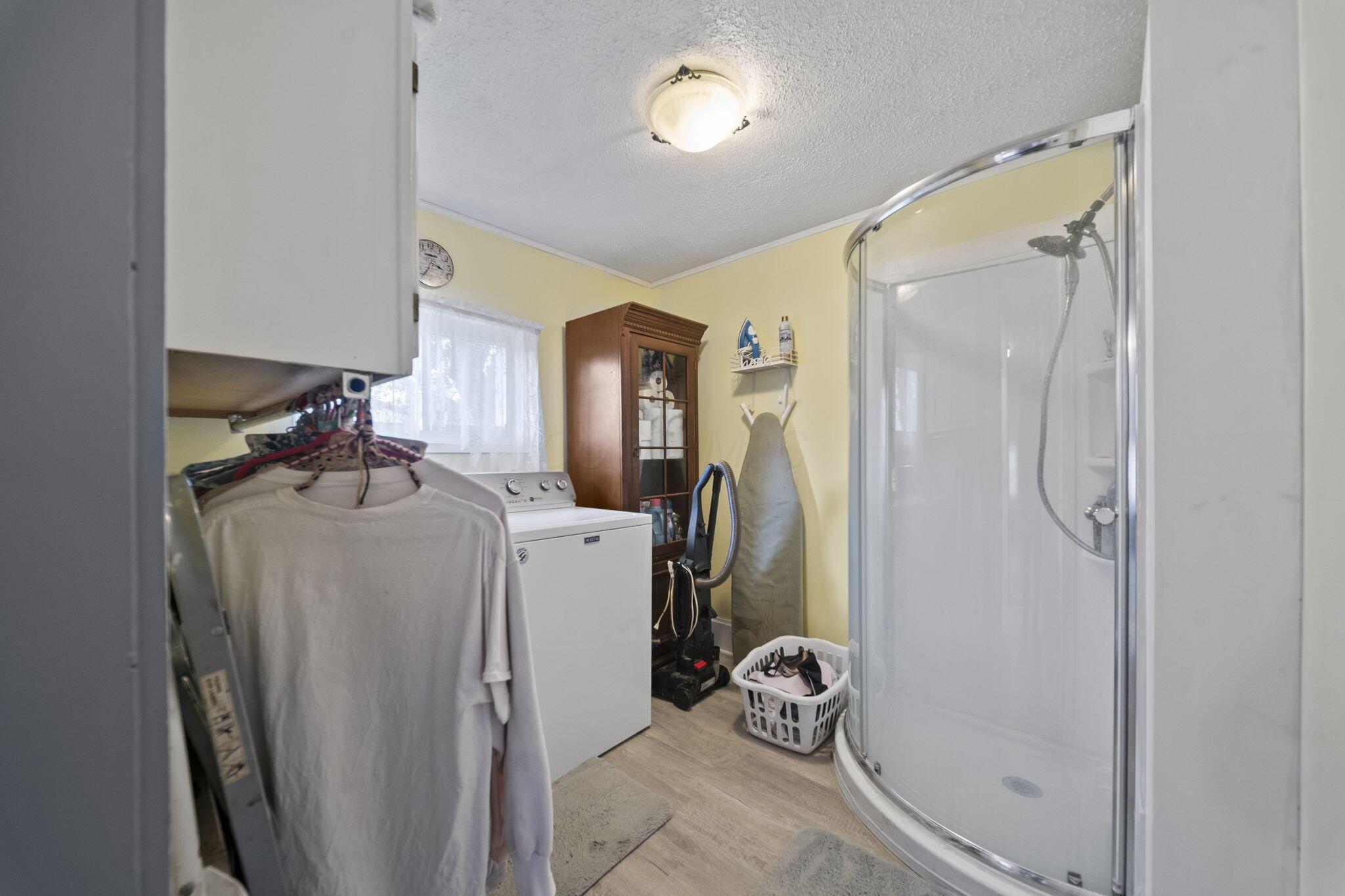 40 Walnut Street Property Photo 22