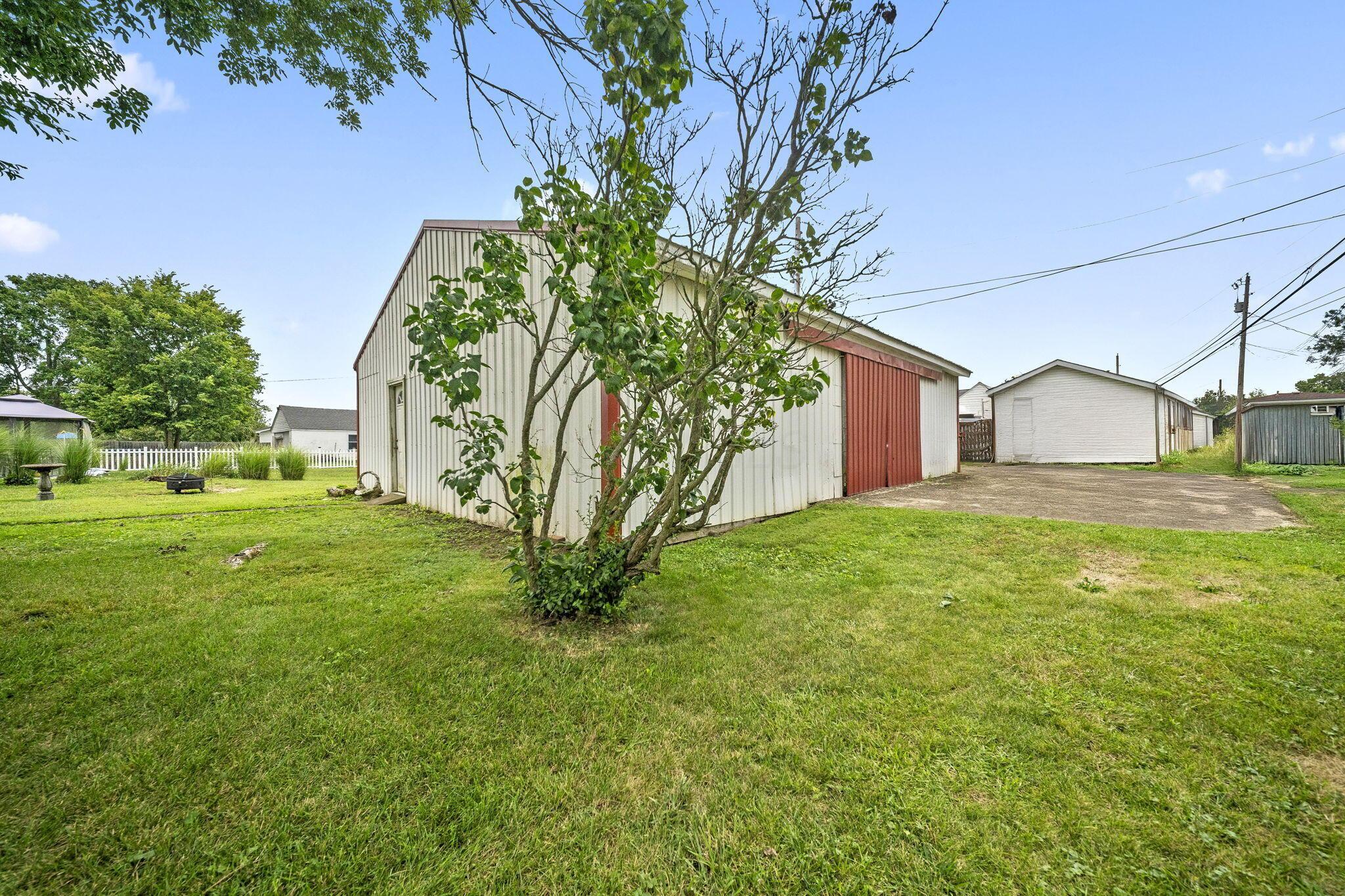 40 Walnut Street Property Photo 41