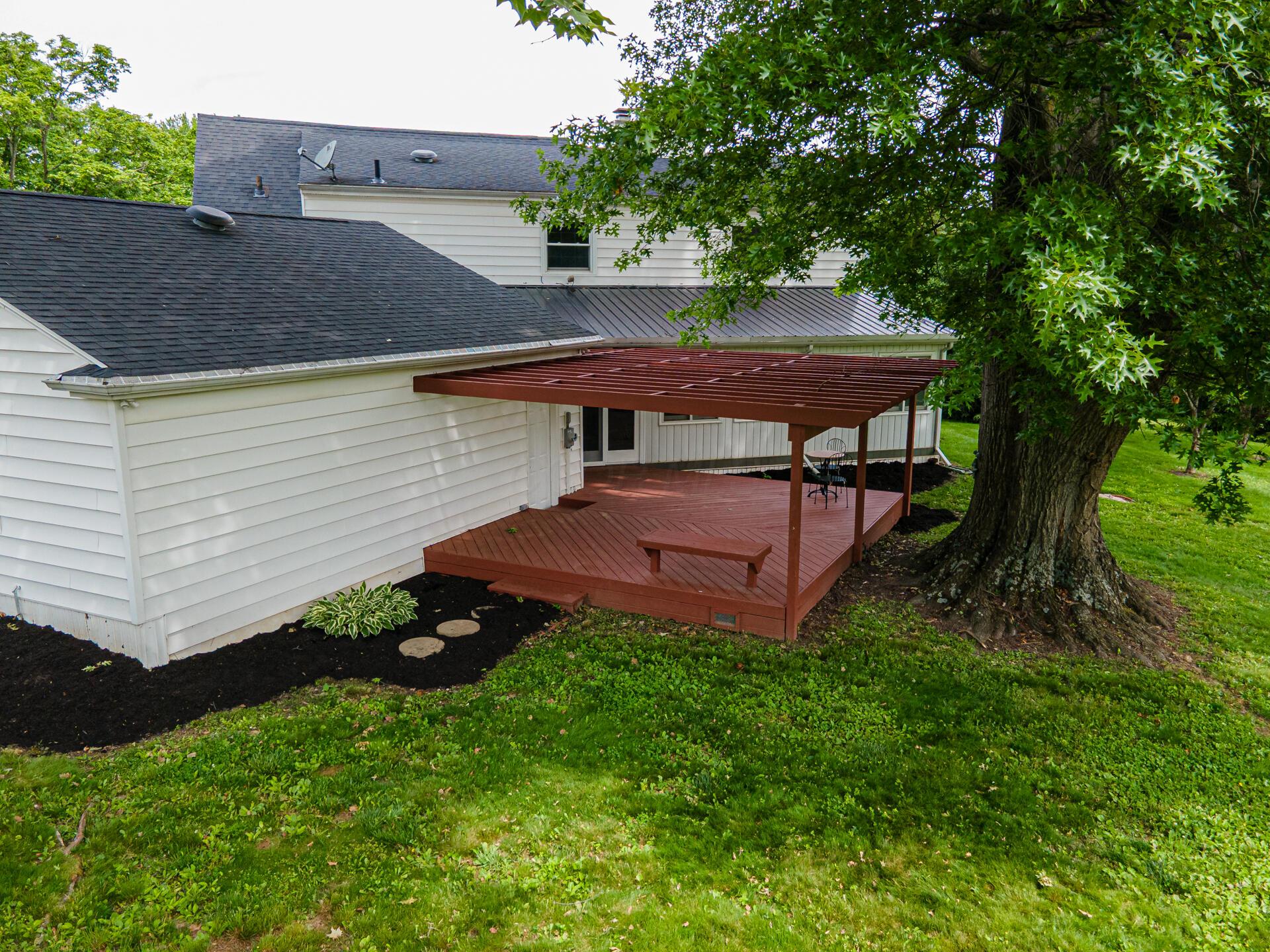 1691 Knob Hill Drive Property Photo 10