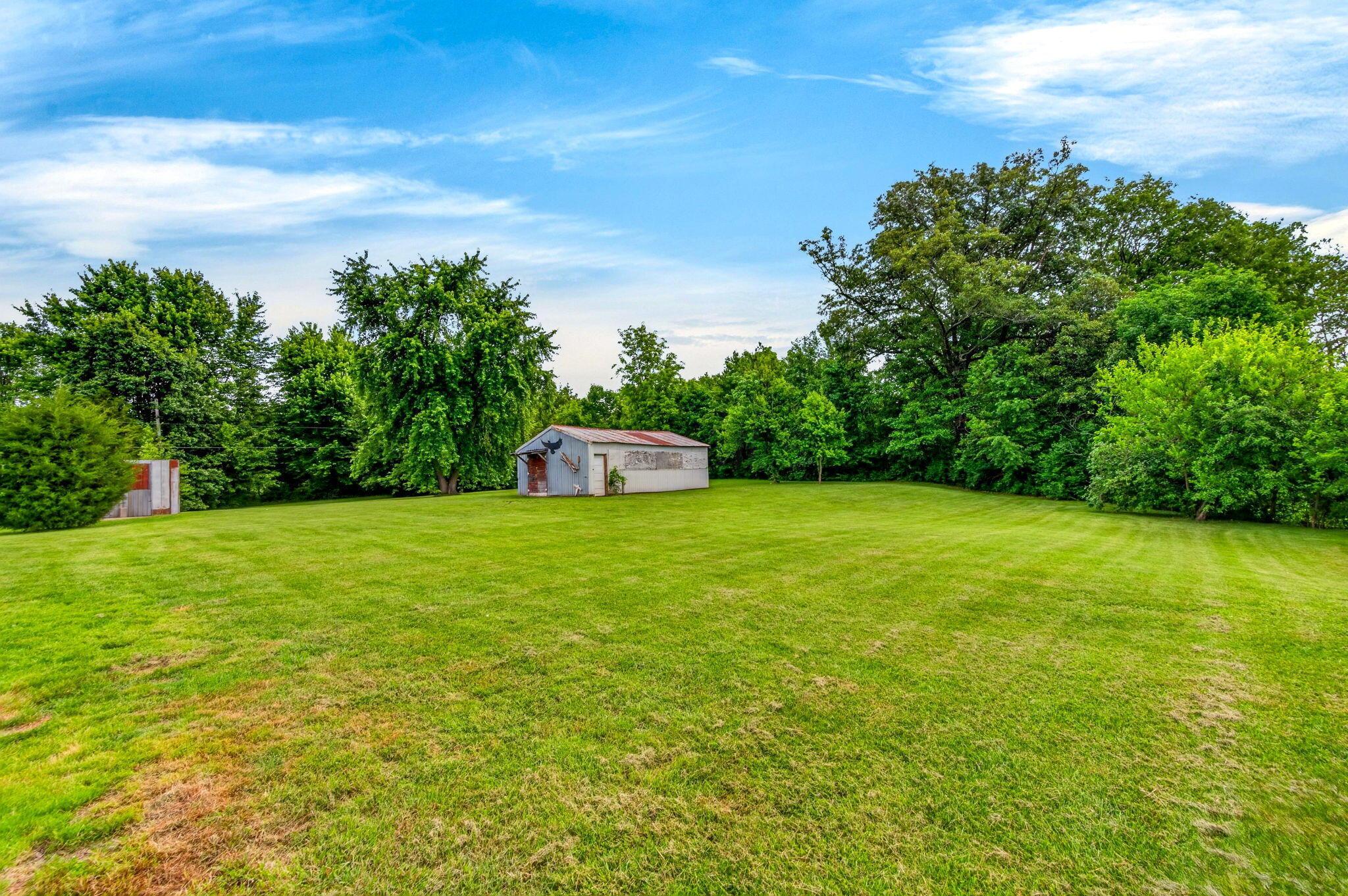 6718 Hitler Road 2 Property Photo 15