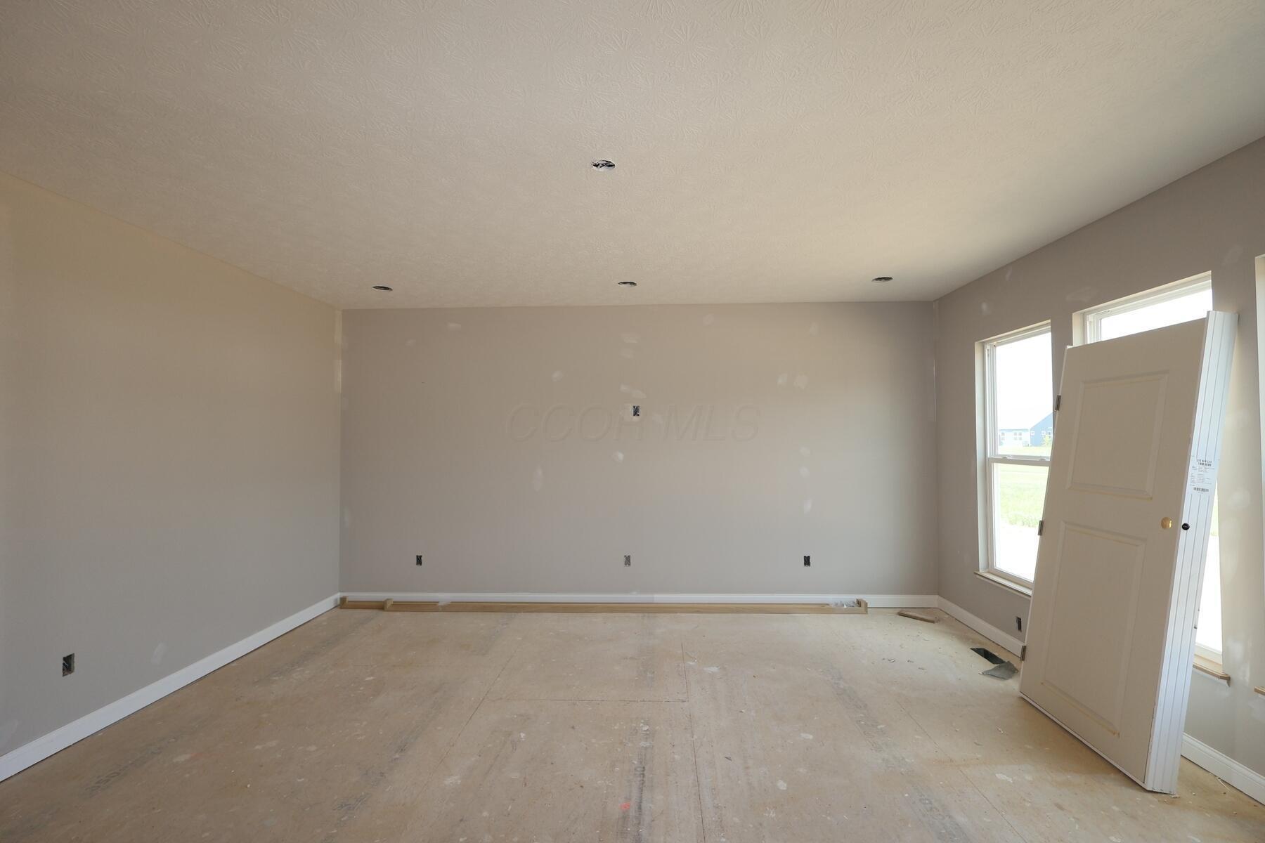 1473 Pieper Lane Property Photo 4