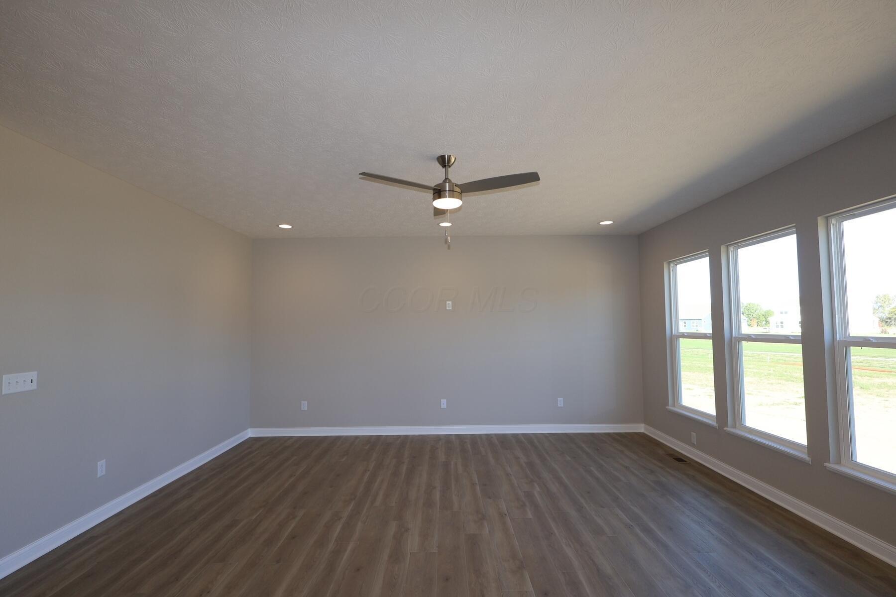 1473 Pieper Lane Property Photo 4