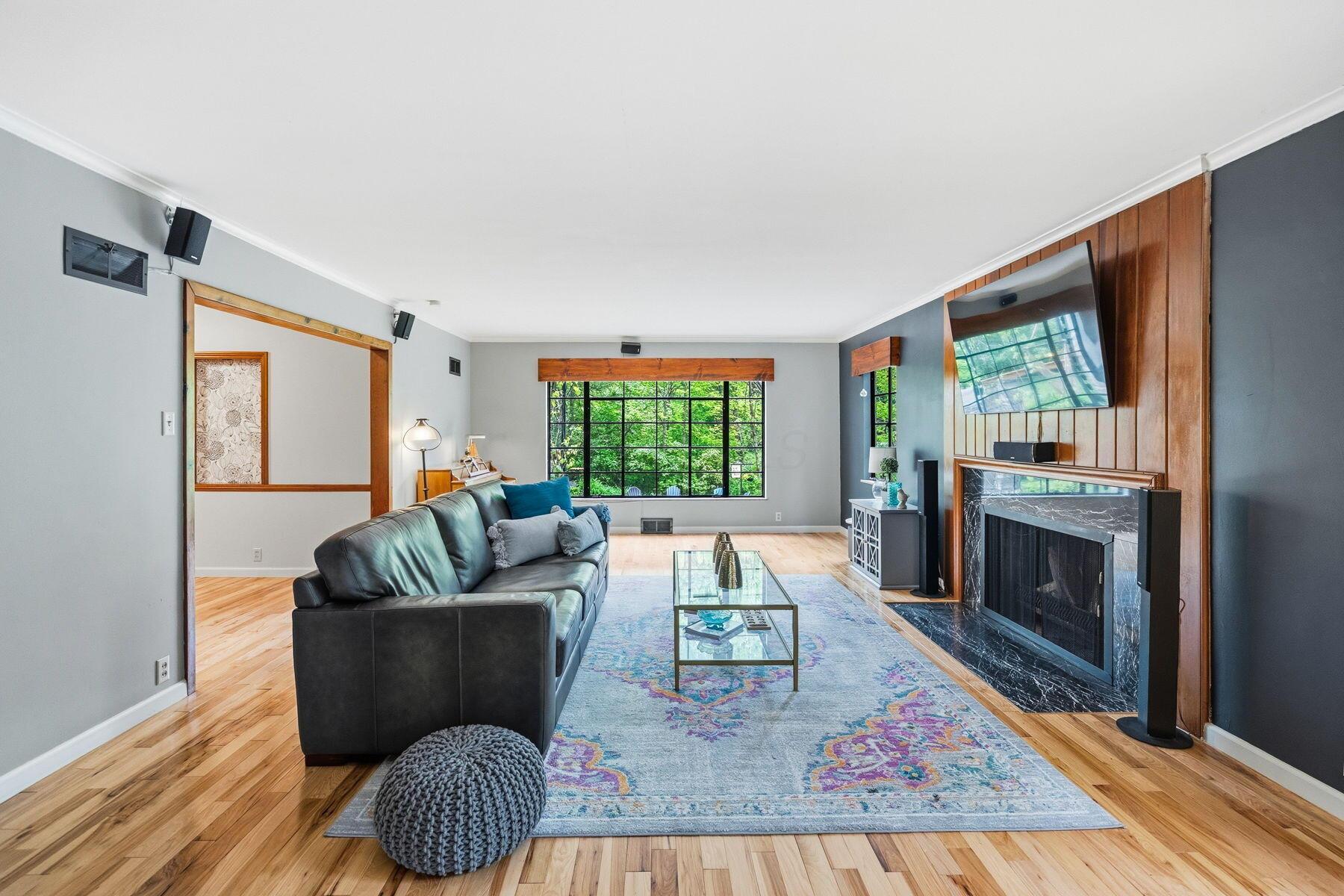 210 Euclid Avenue Property Photo 11