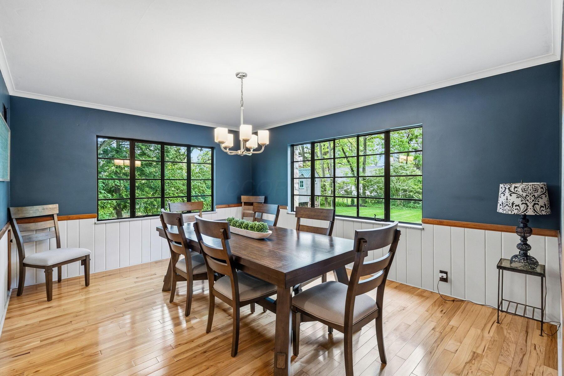 210 Euclid Avenue Property Photo 22