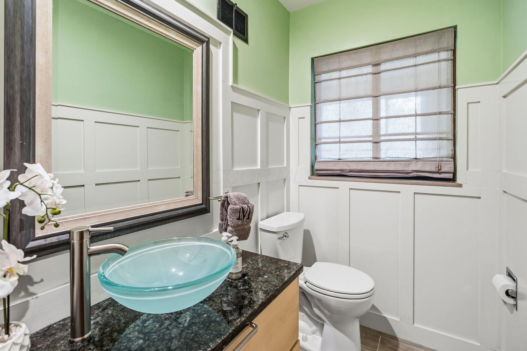210 Euclid Avenue Property Photo 26