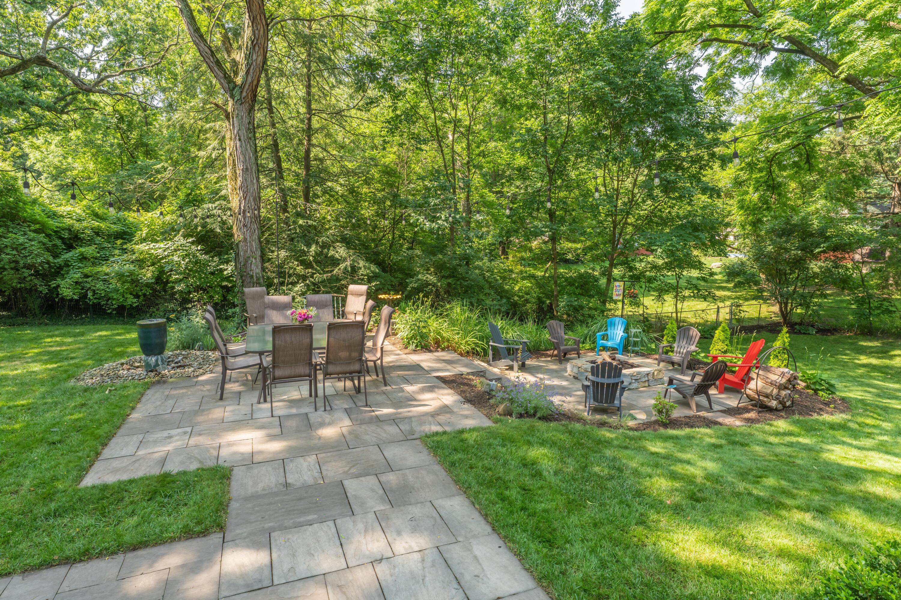210 Euclid Avenue Property Photo 67