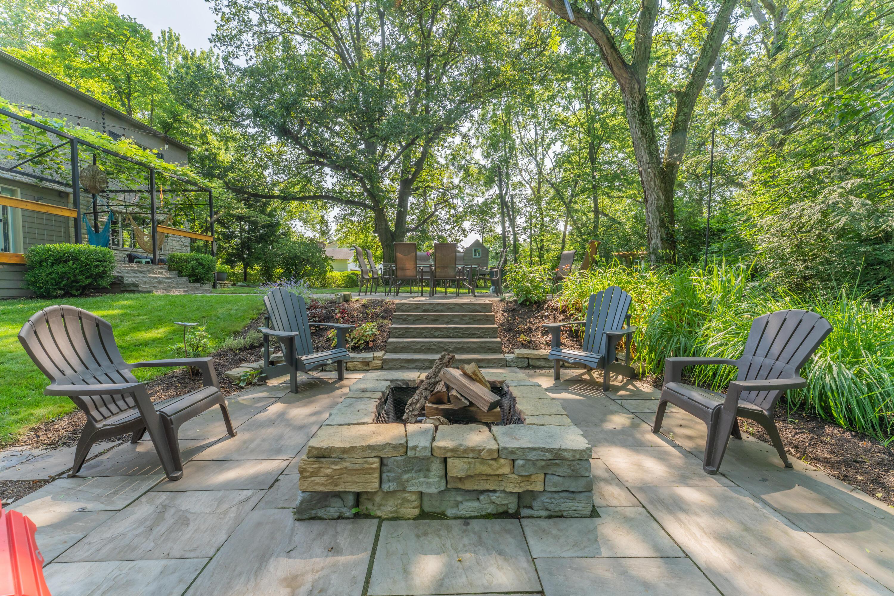 210 Euclid Avenue Property Photo 69