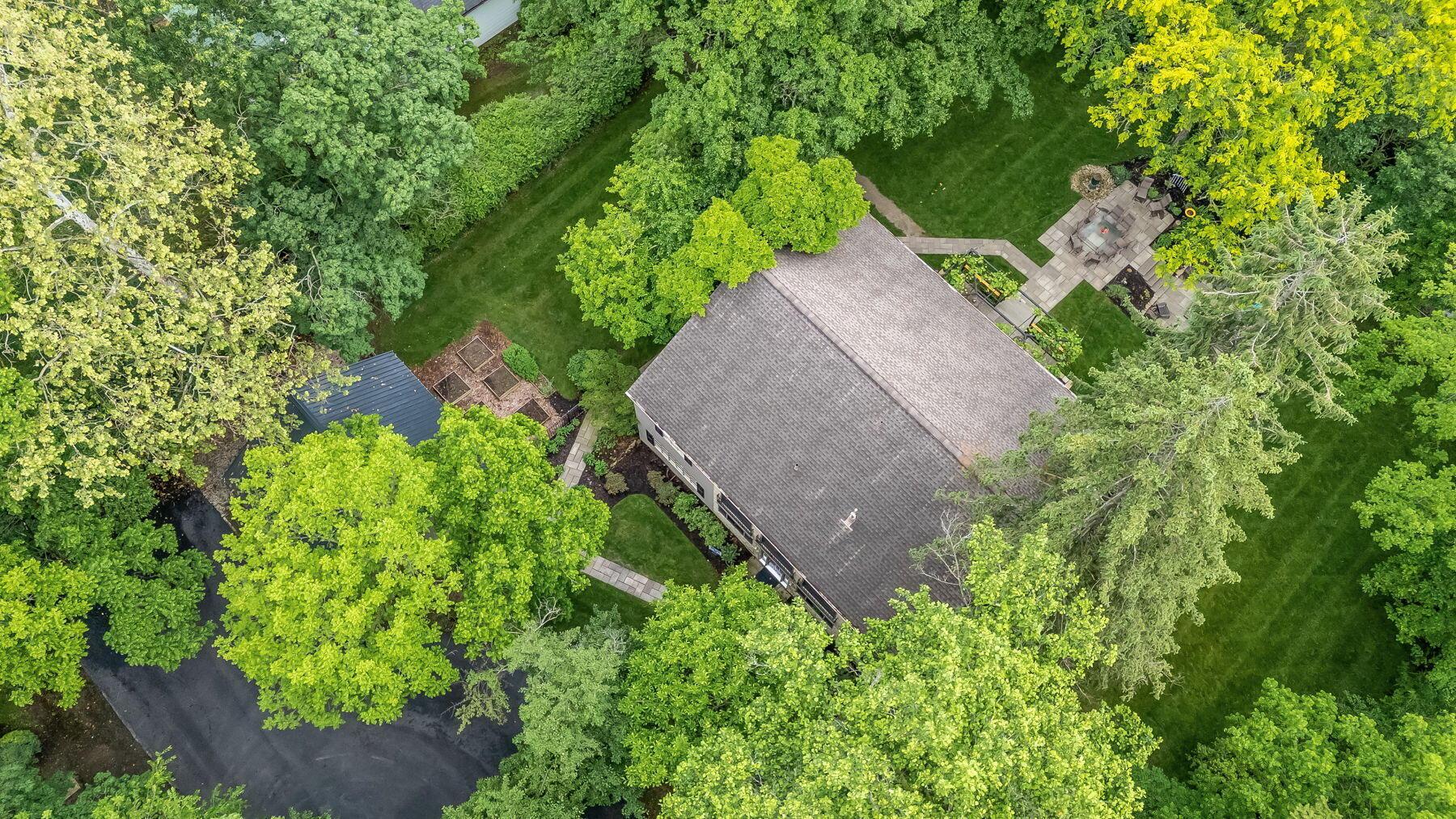 210 Euclid Avenue Property Photo 88