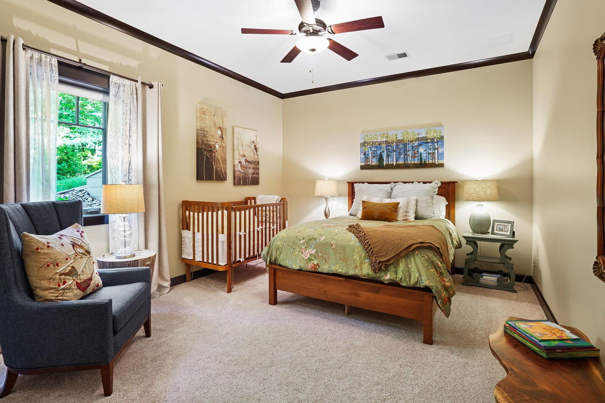 23018 Loop Road Property Photo 45