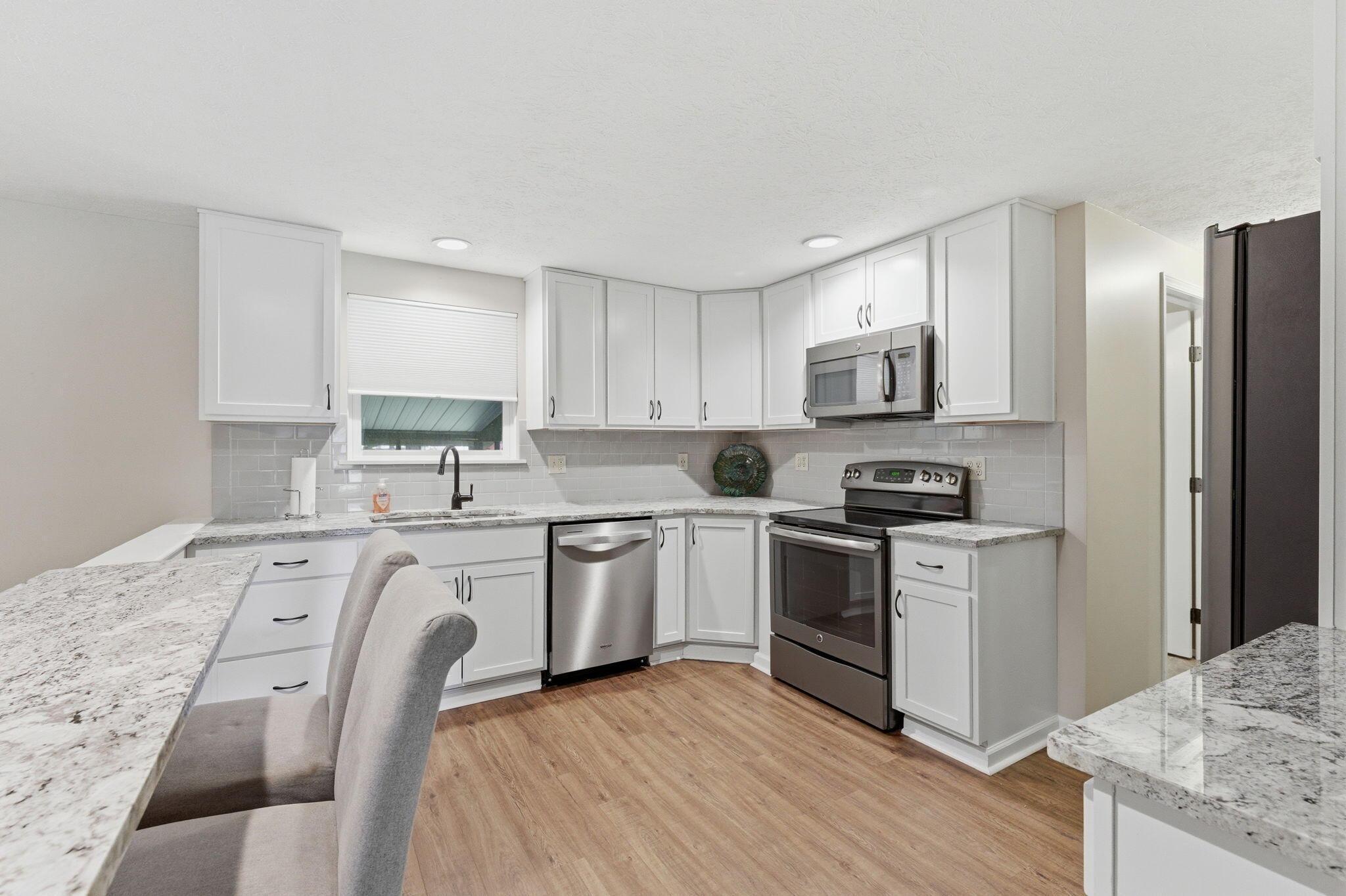 8715 Ripton Drive Property Photo 2