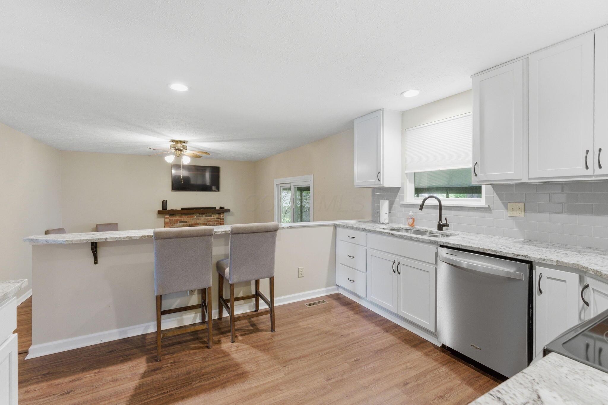 8715 Ripton Drive Property Photo 4