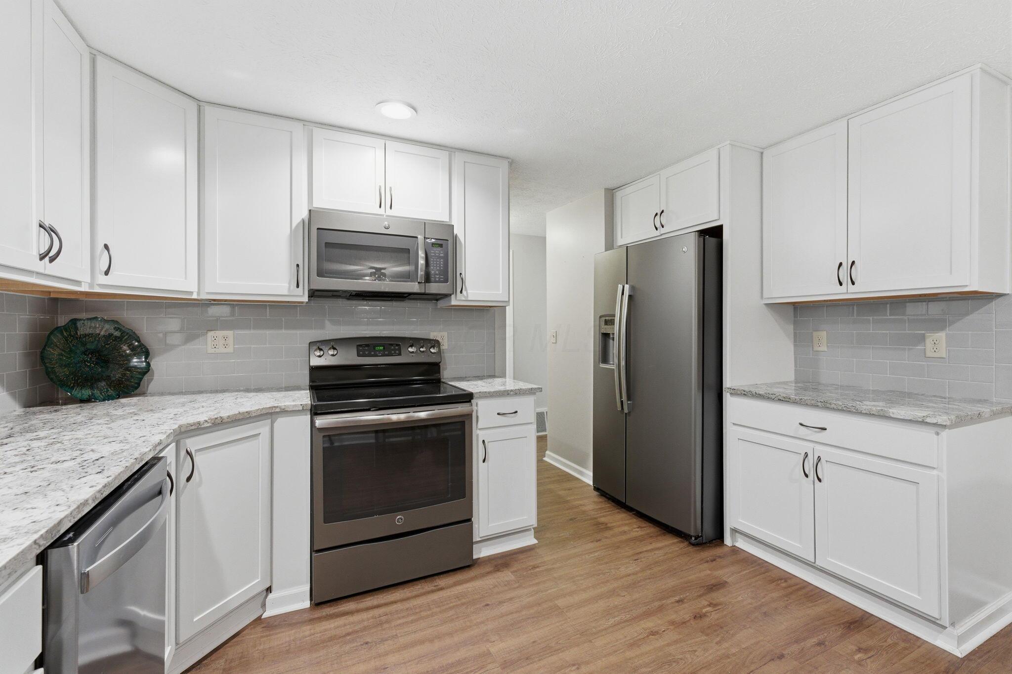 8715 Ripton Drive Property Photo 12
