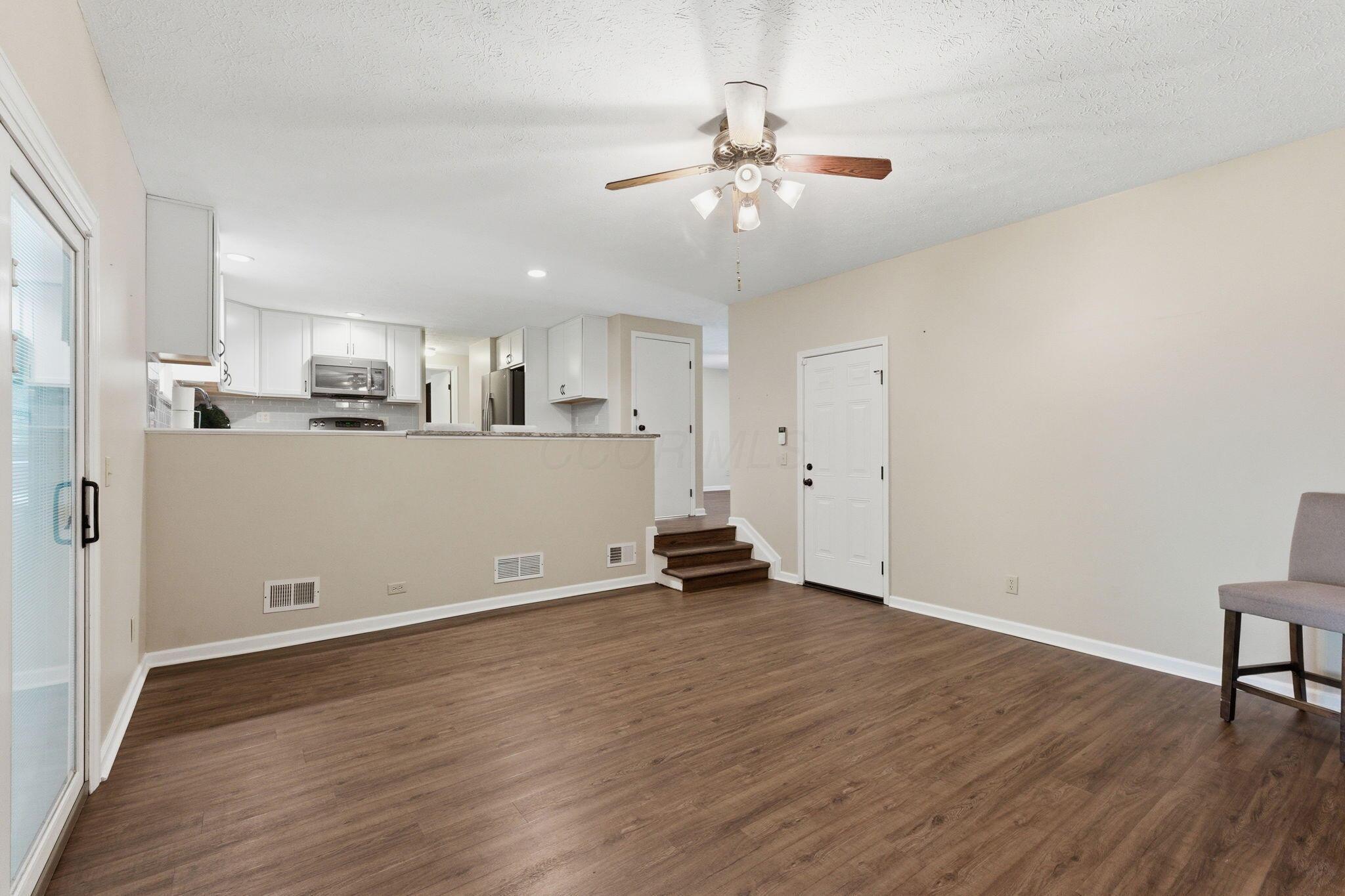 8715 Ripton Drive Property Photo 17