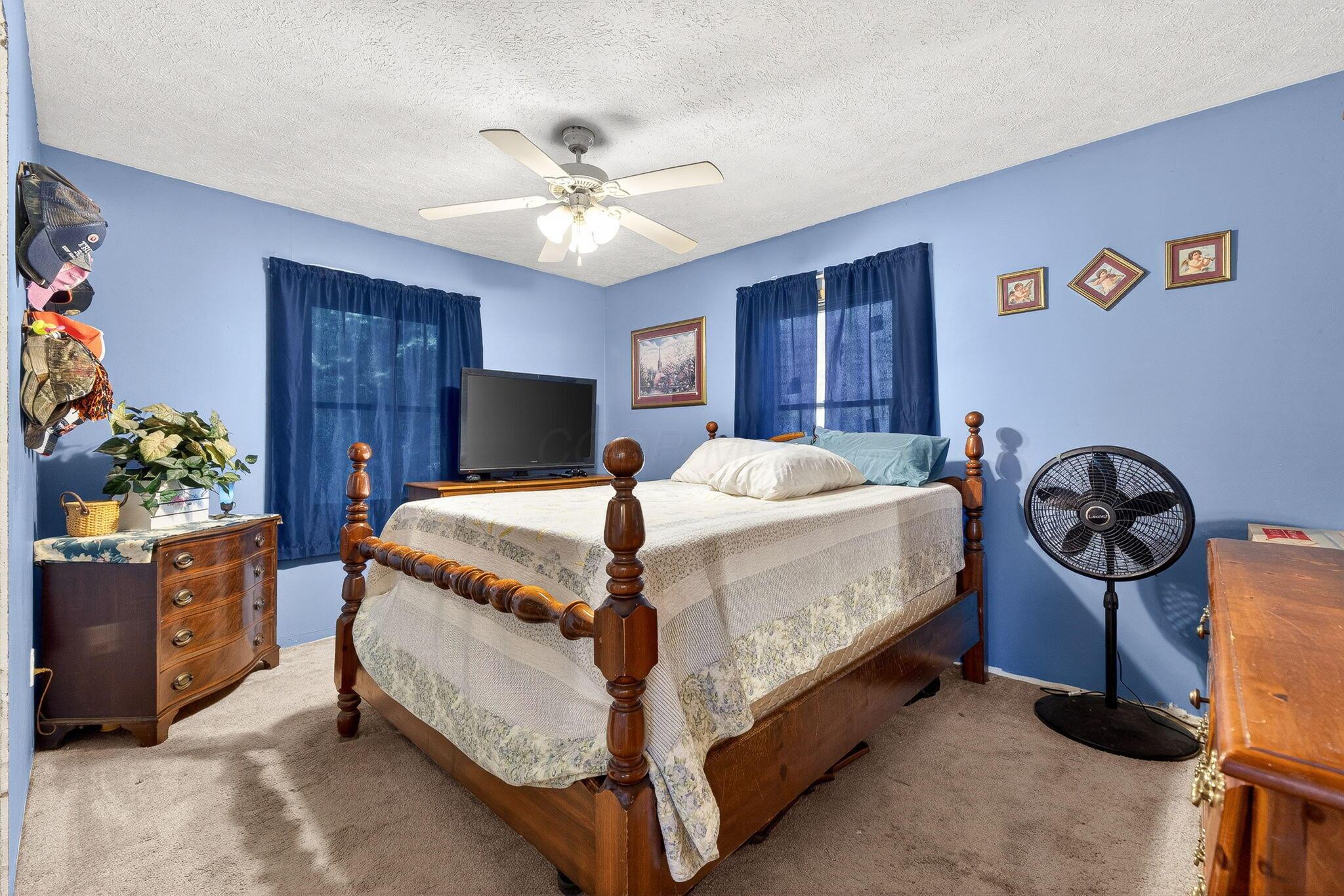 8960 Mills Road Property Photo 15