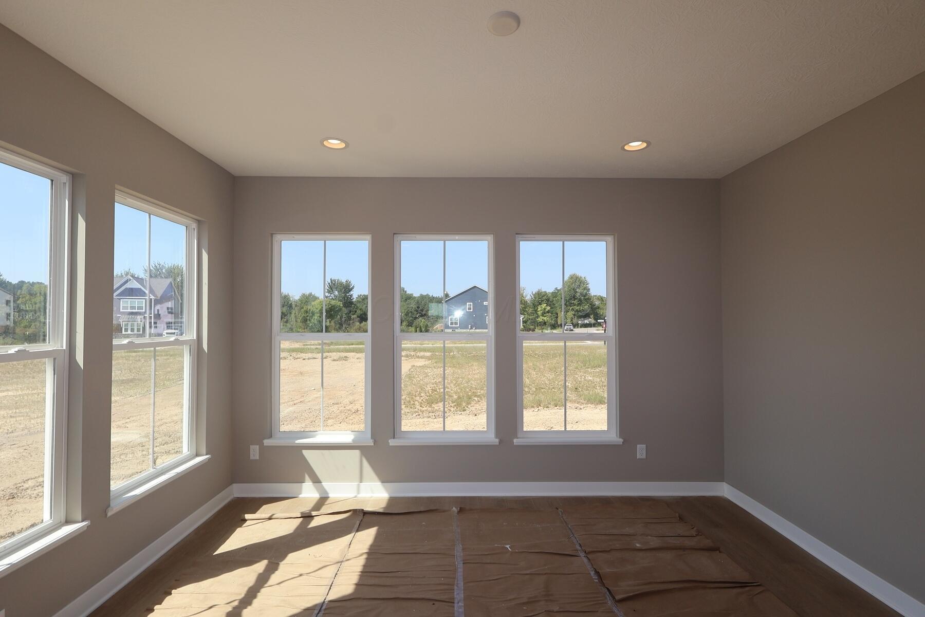 7165 Applewood Drive Property Photo 9