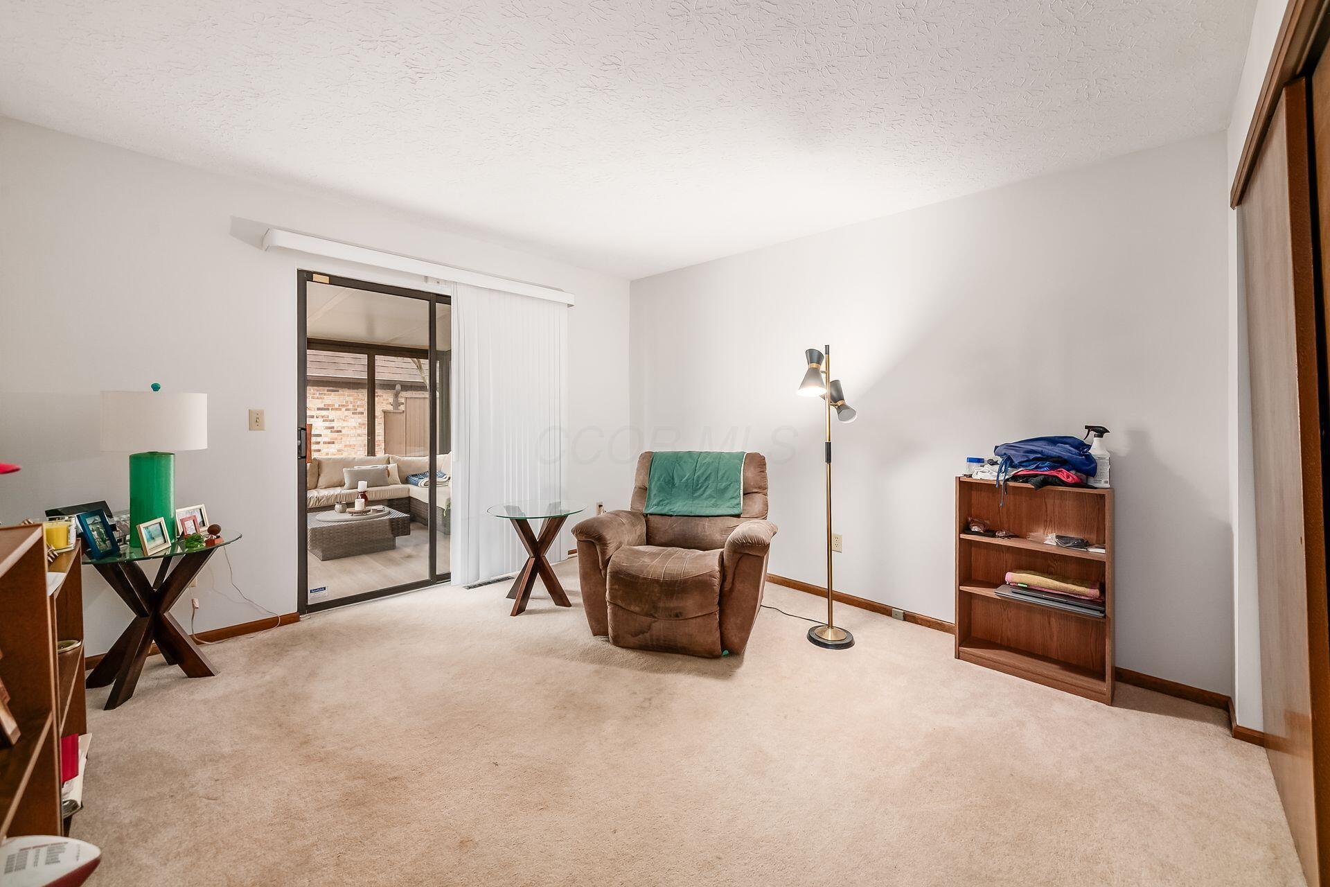 4573 Arlingate Drive W Property Photo 18