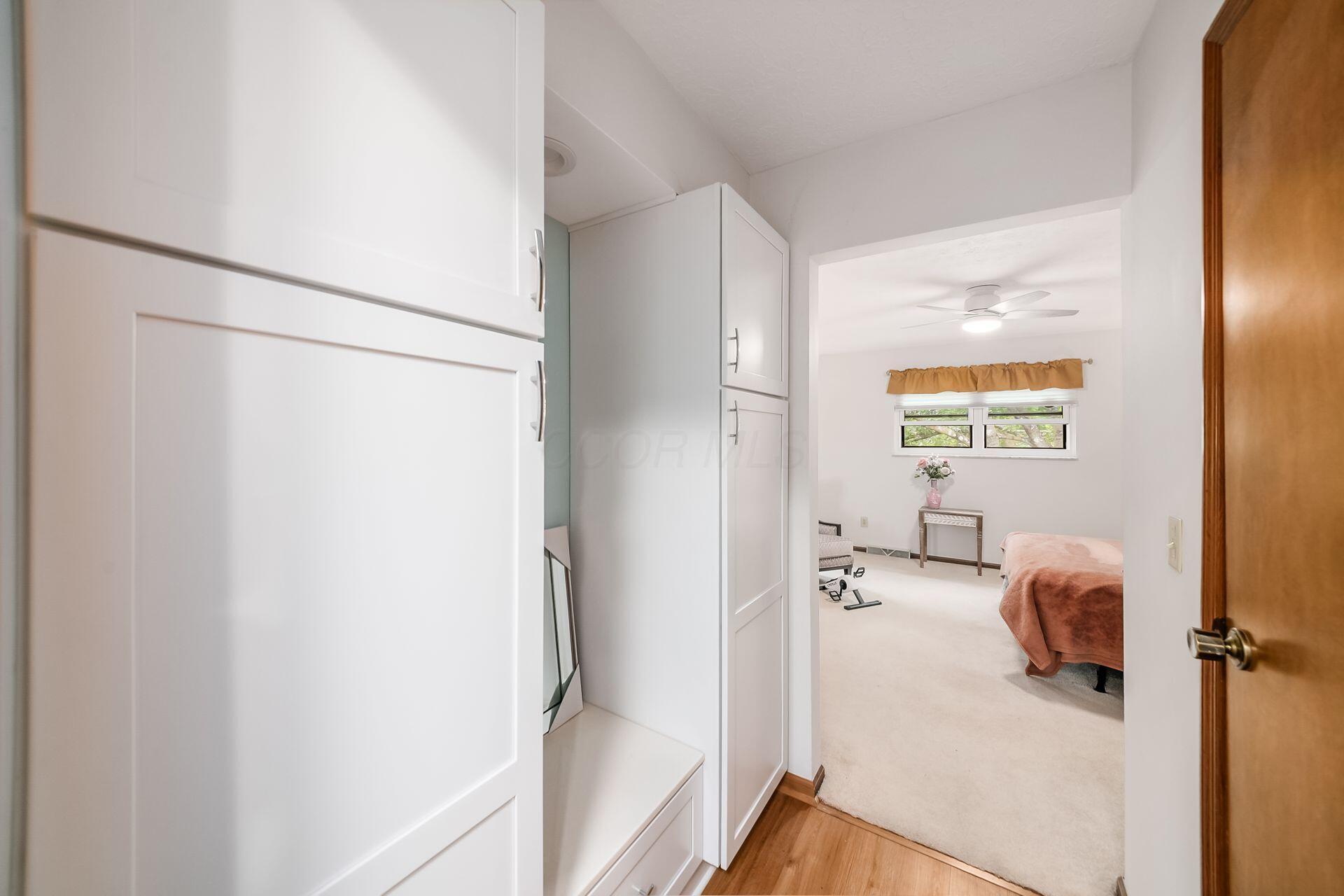 4573 Arlingate Drive W Property Photo 27