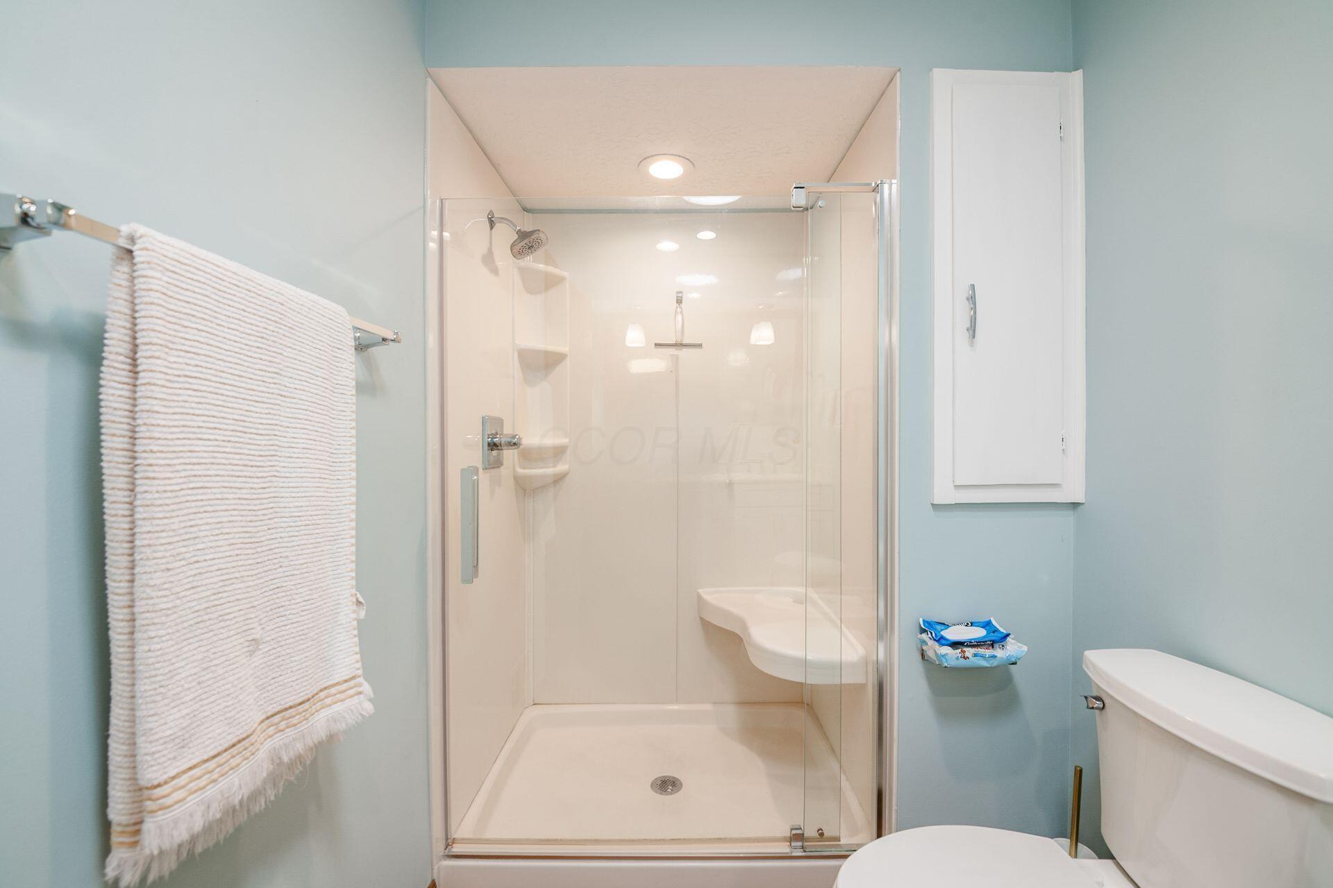 4573 Arlingate Drive W Property Photo 30