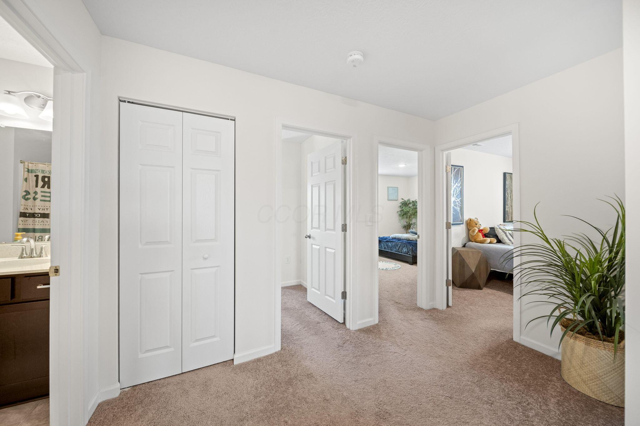 5387 Shannon Square Drive Property Photo 11