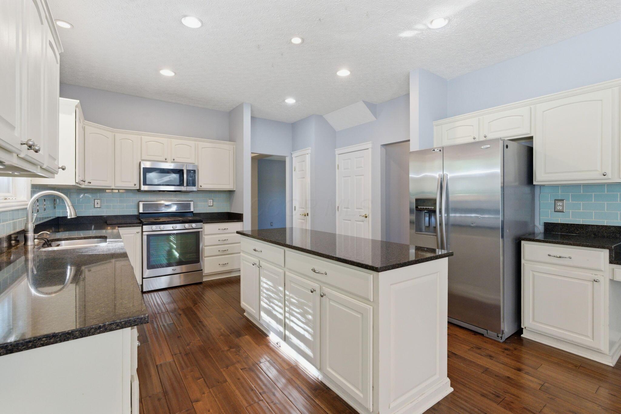 452 Sunridge Drive Property Photo 15