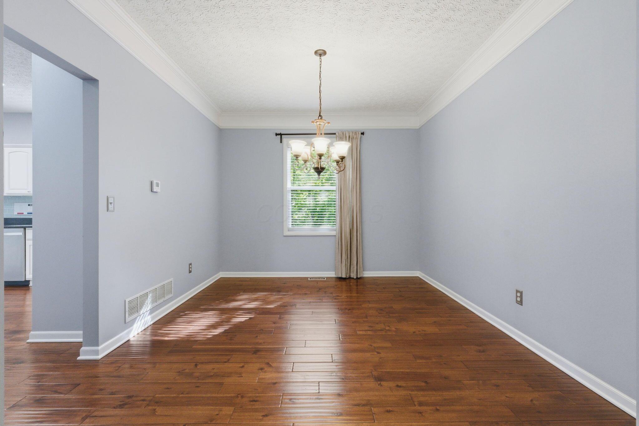 452 Sunridge Drive Property Photo 22