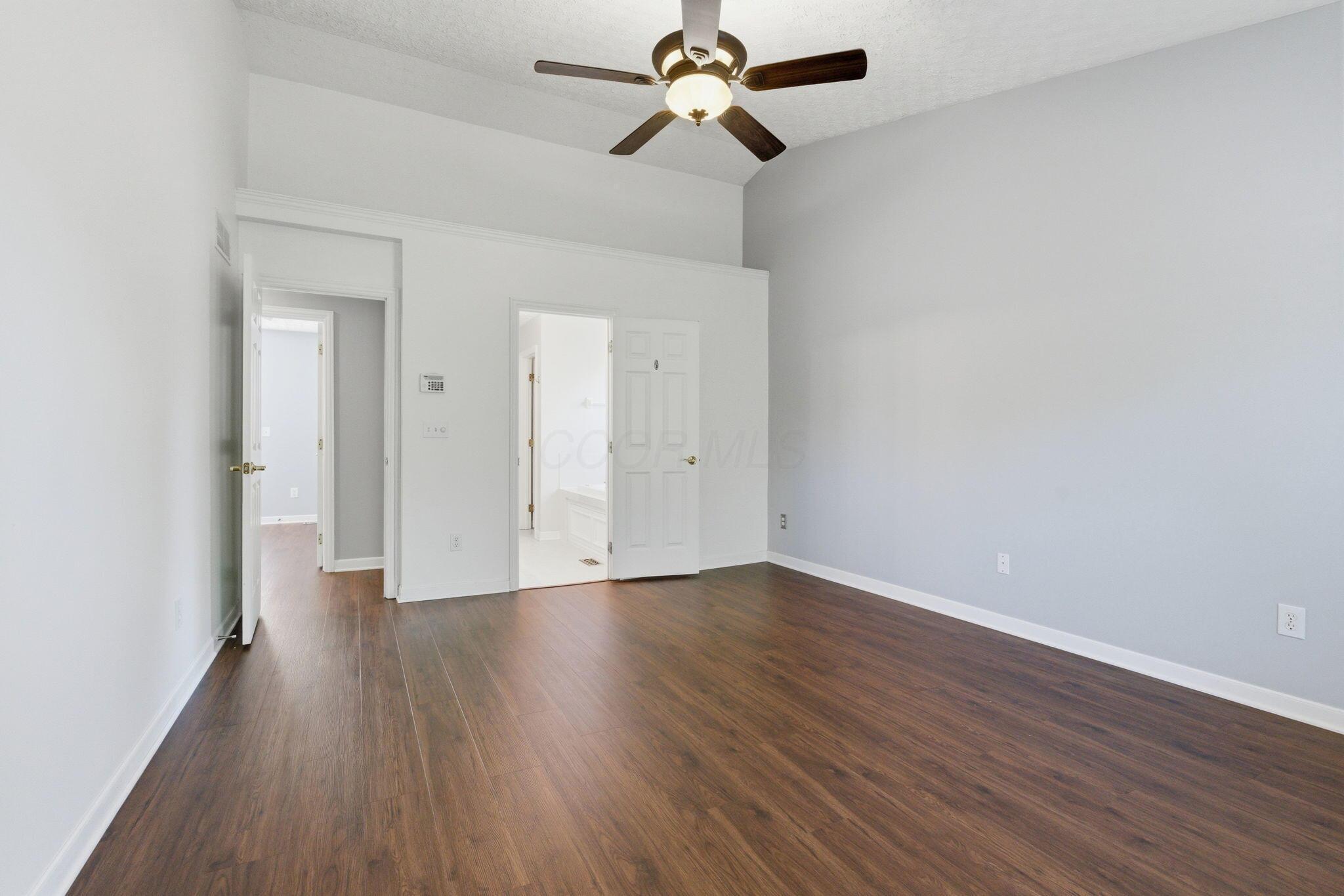 452 Sunridge Drive Property Photo 40