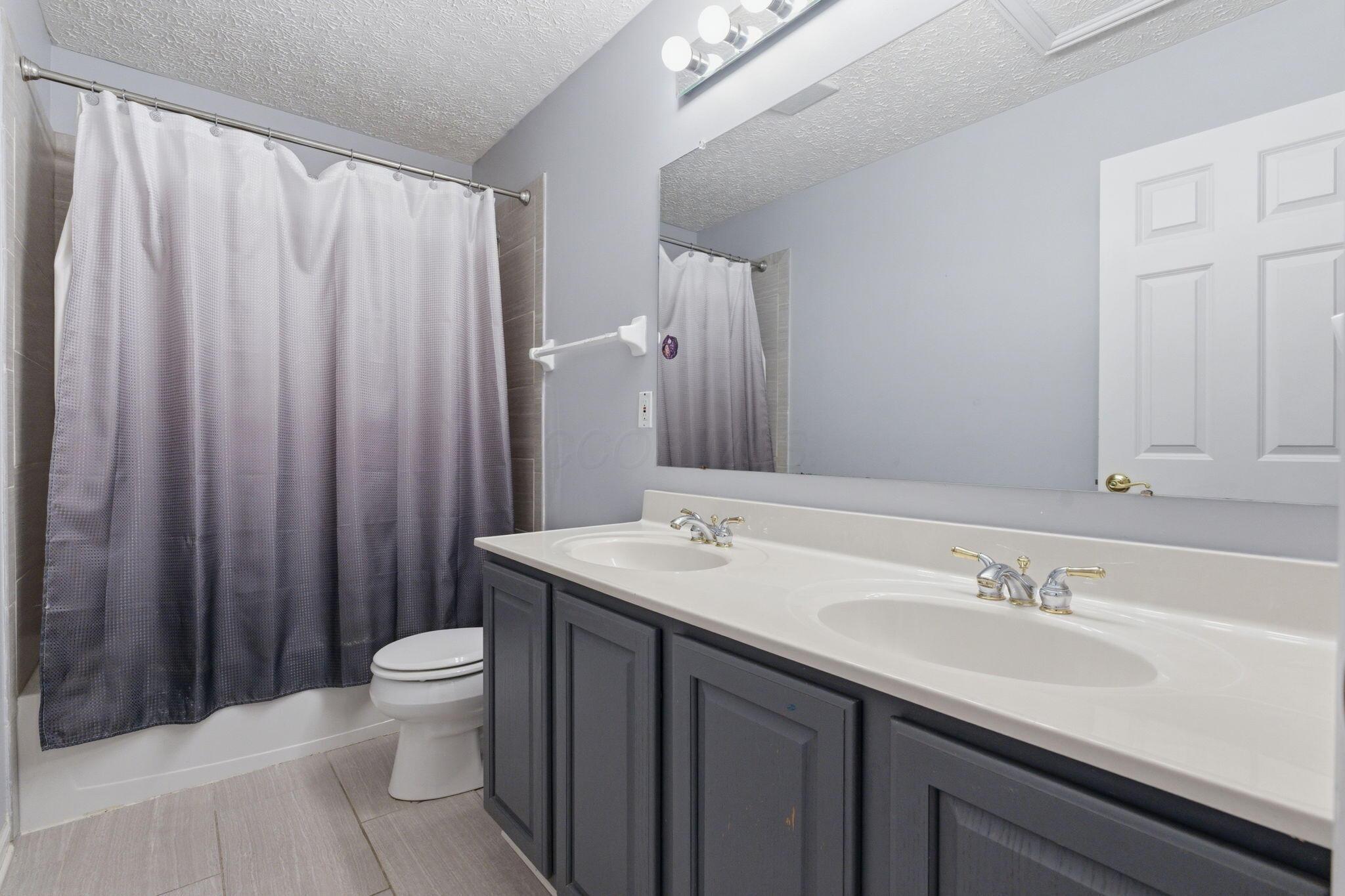 452 Sunridge Drive Property Photo 47