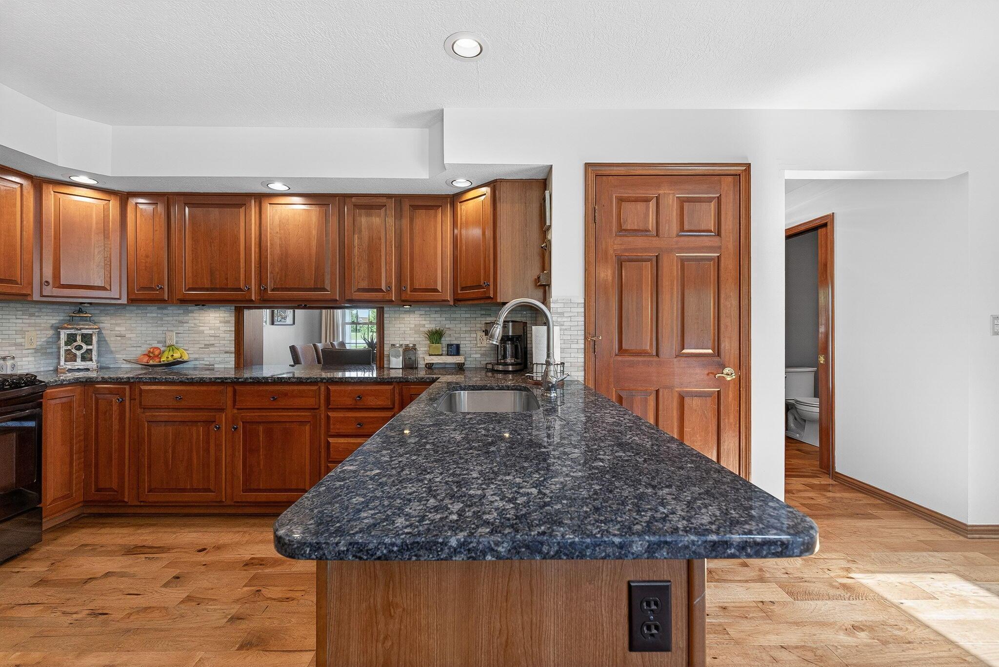 1338 Advent Court Property Photo 14
