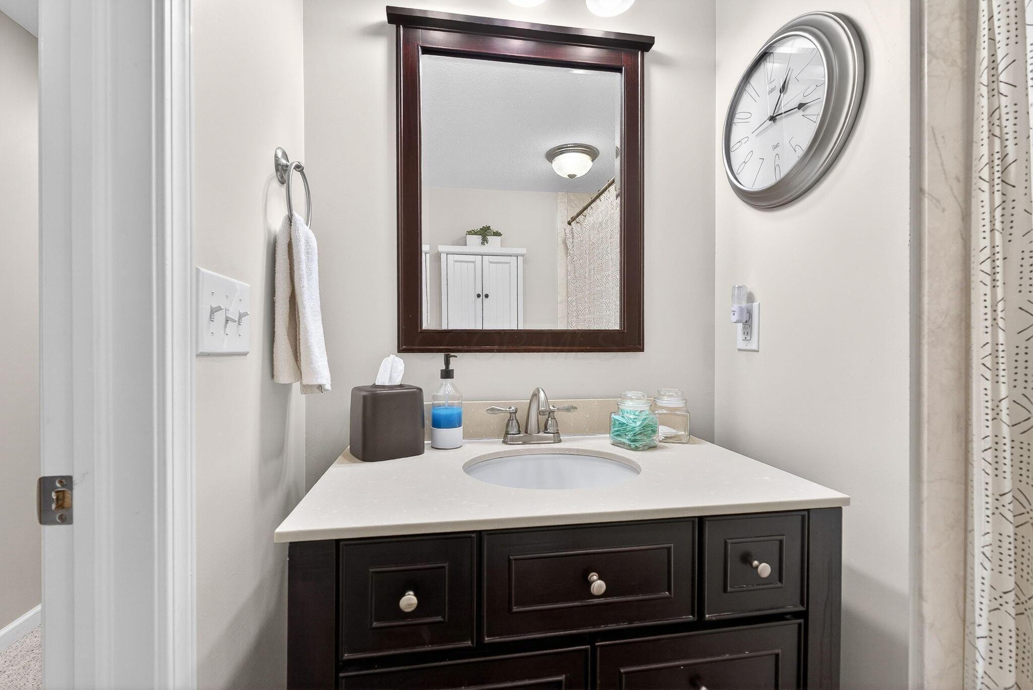 1338 Advent Court Property Photo 63