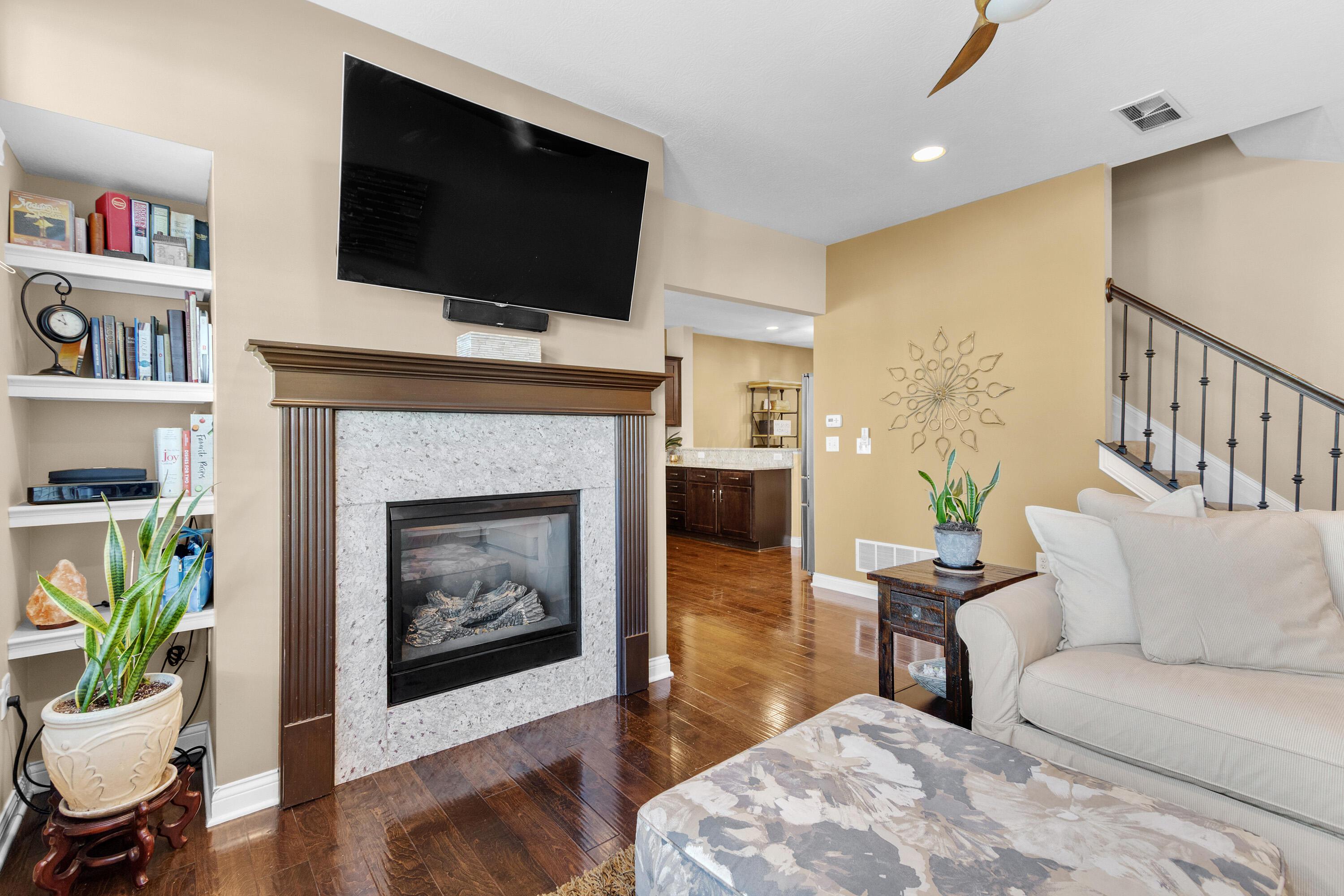 3834 Rennes Drive Property Photo 8