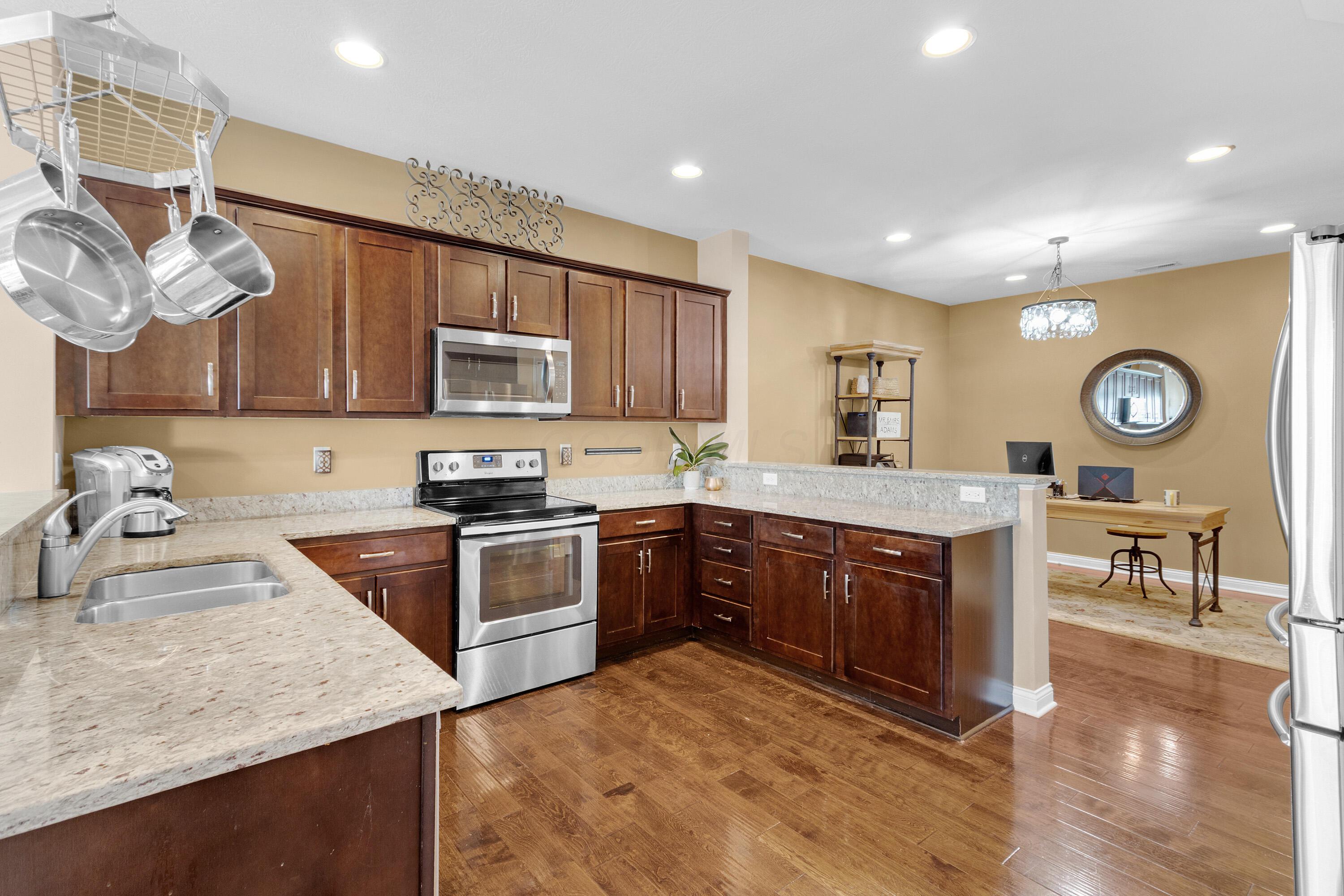 3834 Rennes Drive Property Photo 11